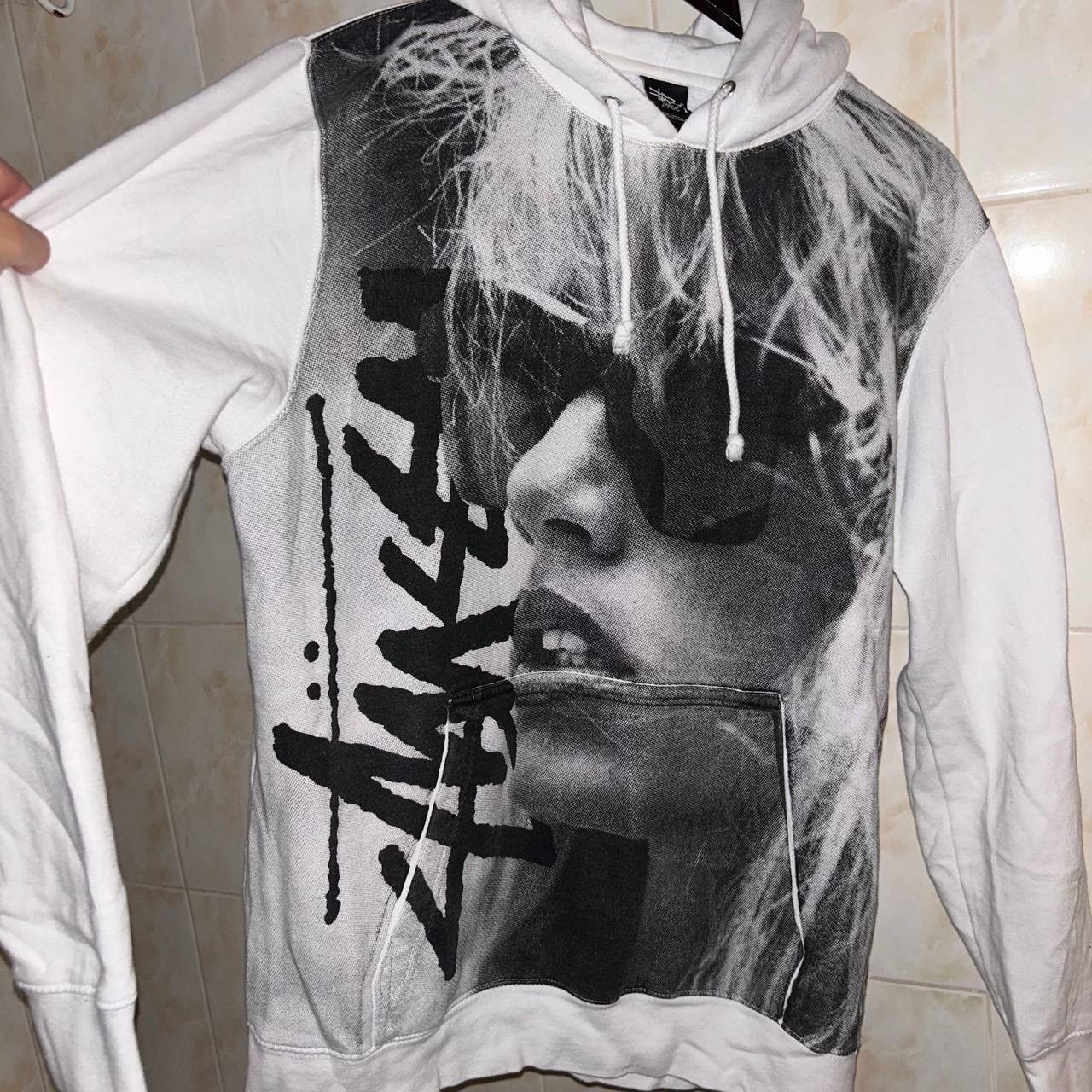 Stussy Stussy Laura Max Streetwear Graphic Print Hoodie Size US L / EU 52-54 / 3 - 2 Thumbnail