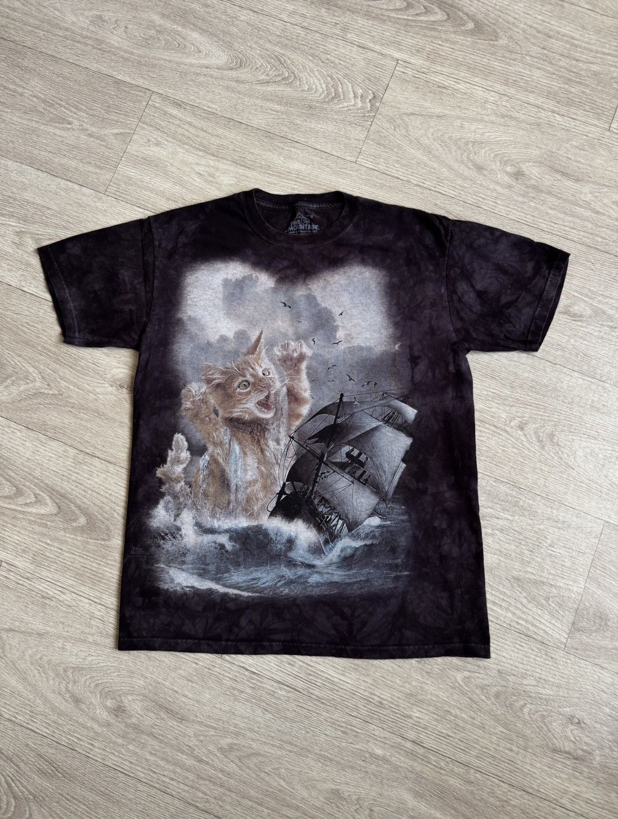 The Mountain 🔷The Mountain “The Kraken Cat” T-shirt🔷 Size US M / EU 48-50 / 2 - 1 Thumbnail