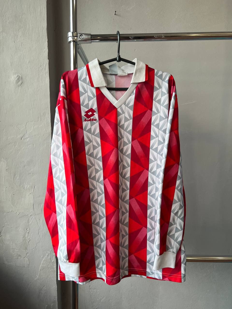 Lotto Sport 90’S LOTTO SPORT TEMPLATE RED ICONIC SOCCER FOOTBALL JERSEY Size US L / EU 52-54 / 3 - 2 Thumbnail