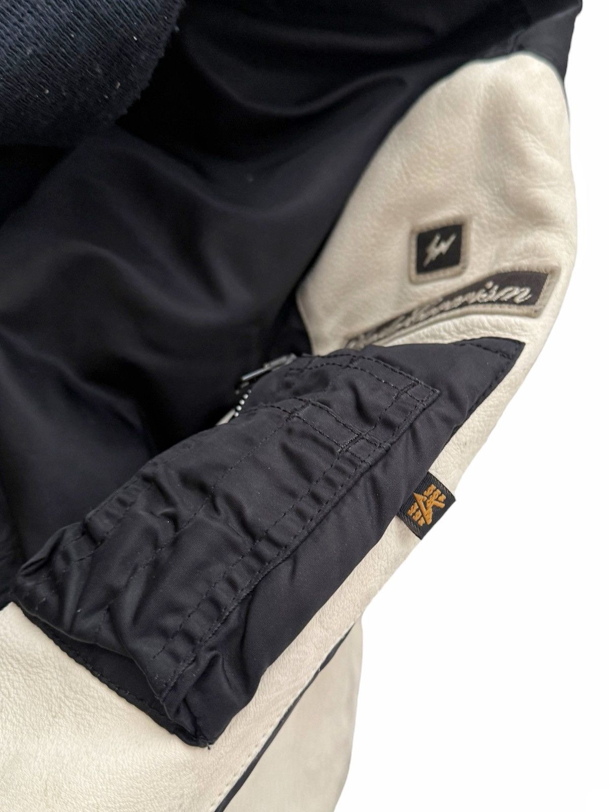Undercover 2004 GRAIL OG 1st Fragment Deerskin Patch Bomber Size US M / EU 48-50 / 2 - 16 Thumbnail