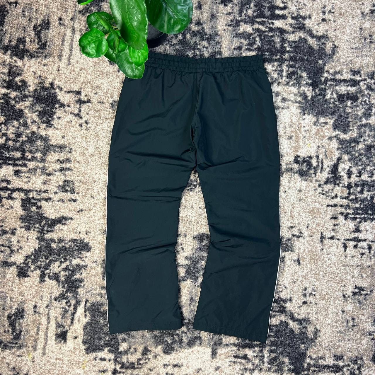 Nike Nike Swoosh Vintage Y2K Baggy Parachute Track Pants Size 30" / US 8 / IT 44 - 2 Thumbnail