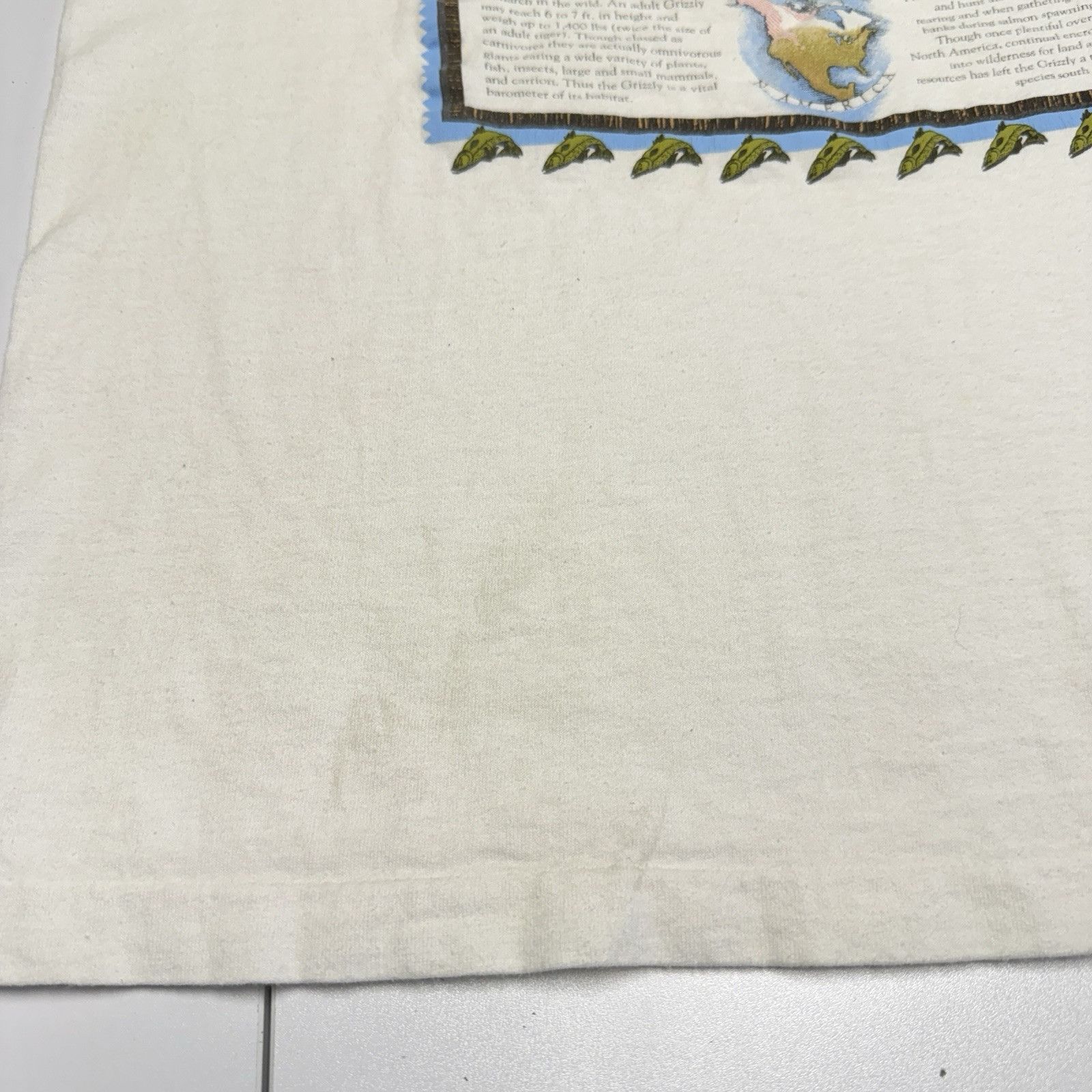 Vintage Vintage Grizzly Bear T Shirt Mens Large White Endangered Wil Size US L / EU 52-54 / 3 - 12 Thumbnail