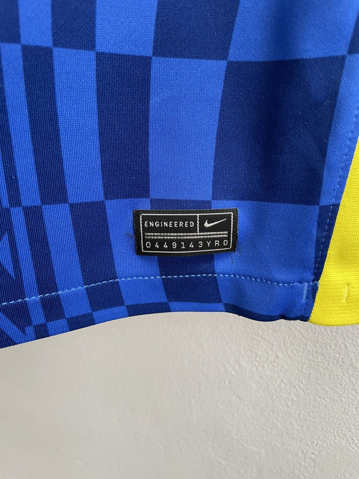 Nike Chelsea 2021 2022 Home Football Shirt Soccer Jersey Nike Size US L / EU 52-54 / 3 - 5 Thumbnail