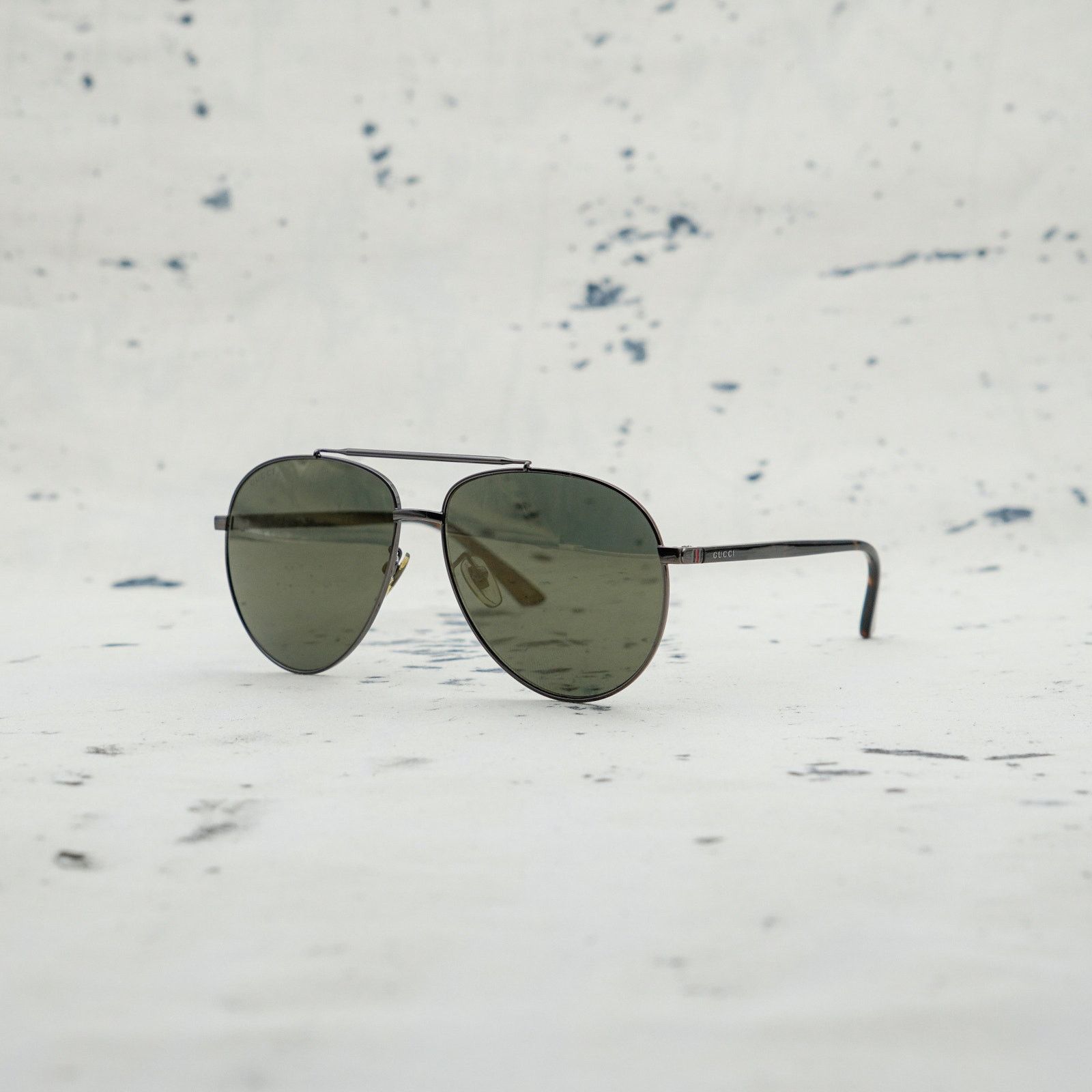 Gucci gg 0043 tortoiseshell web stripe logo pilot sunglasses