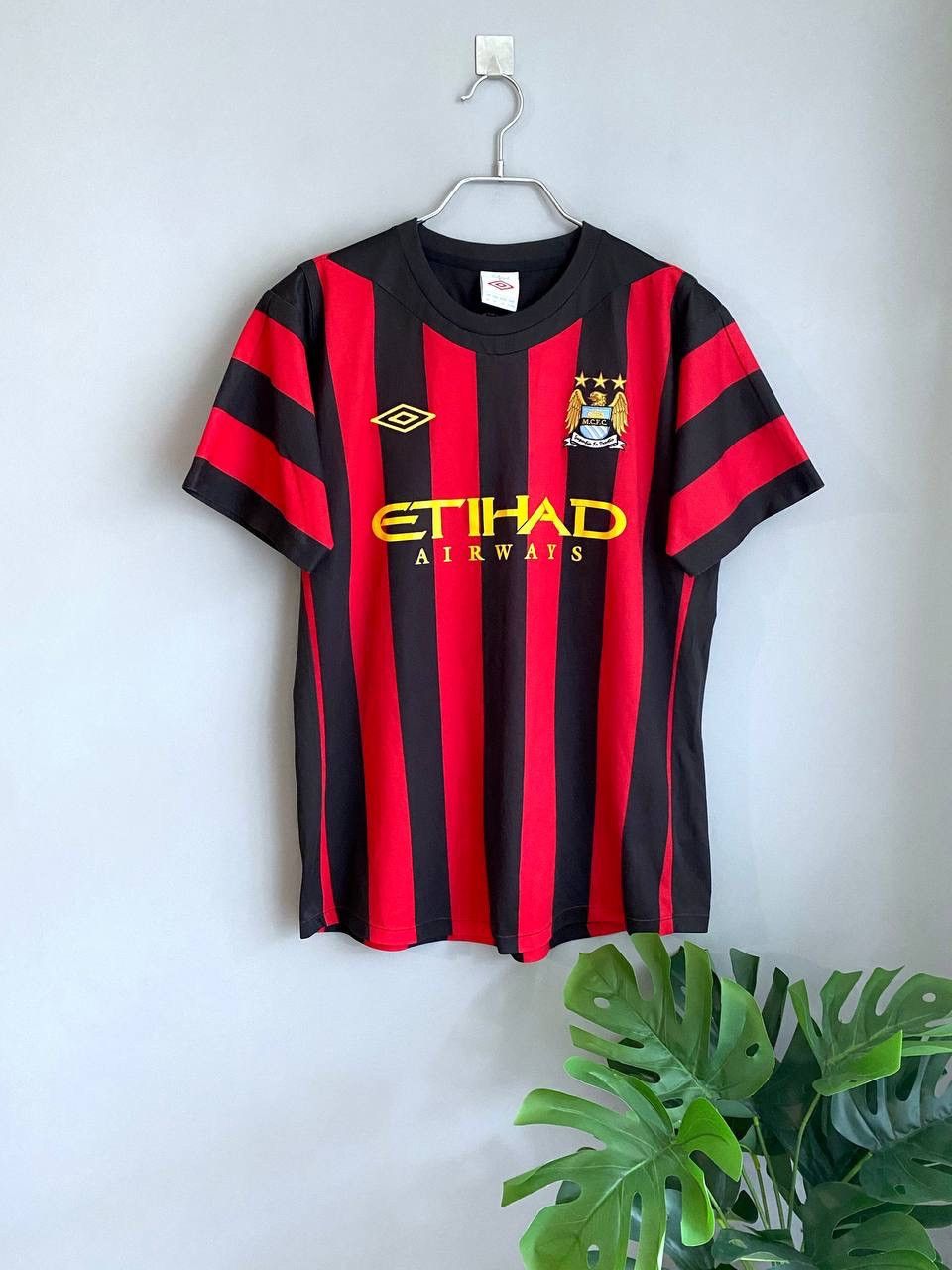 Umbro Manchester City 2011/2012 Away Football Soccer Jersey Size S Size US S / EU 44-46 / 1 - 1 Thumbnail