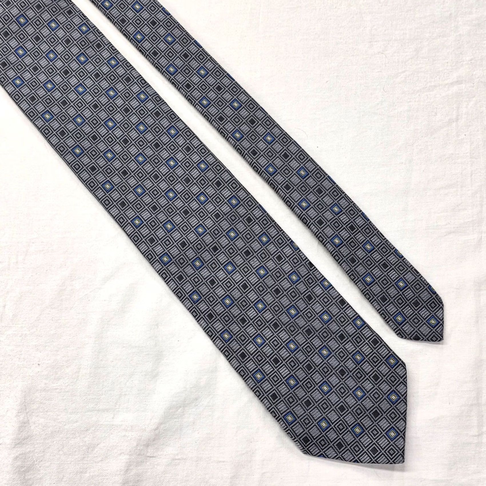 Robert Talbott Robert Talbott Silk Necktie Mens 60" X 3.125" Silver Geometric Made in USA Tie Style Designer Bonds Mens Fashion Size ONE SIZE - 4 Thumbnail