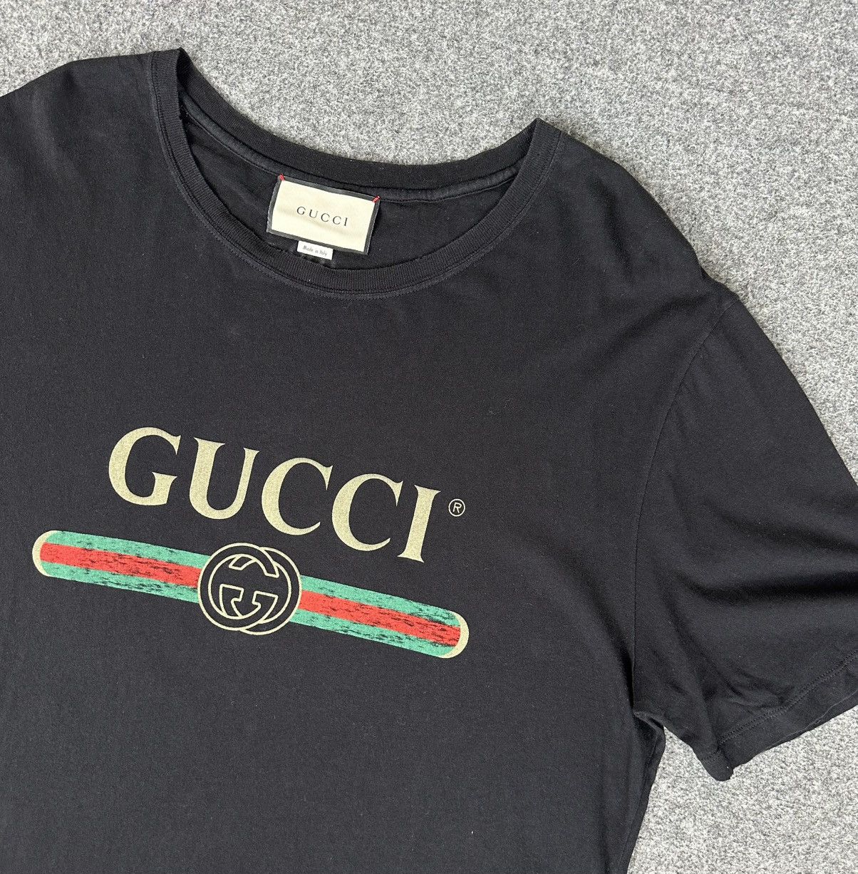 Gucci Gucci - Classic Logo Distressed - Short Sleeve Shirt - Black Size US XL / EU 56 / 4 - 7 Thumbnail