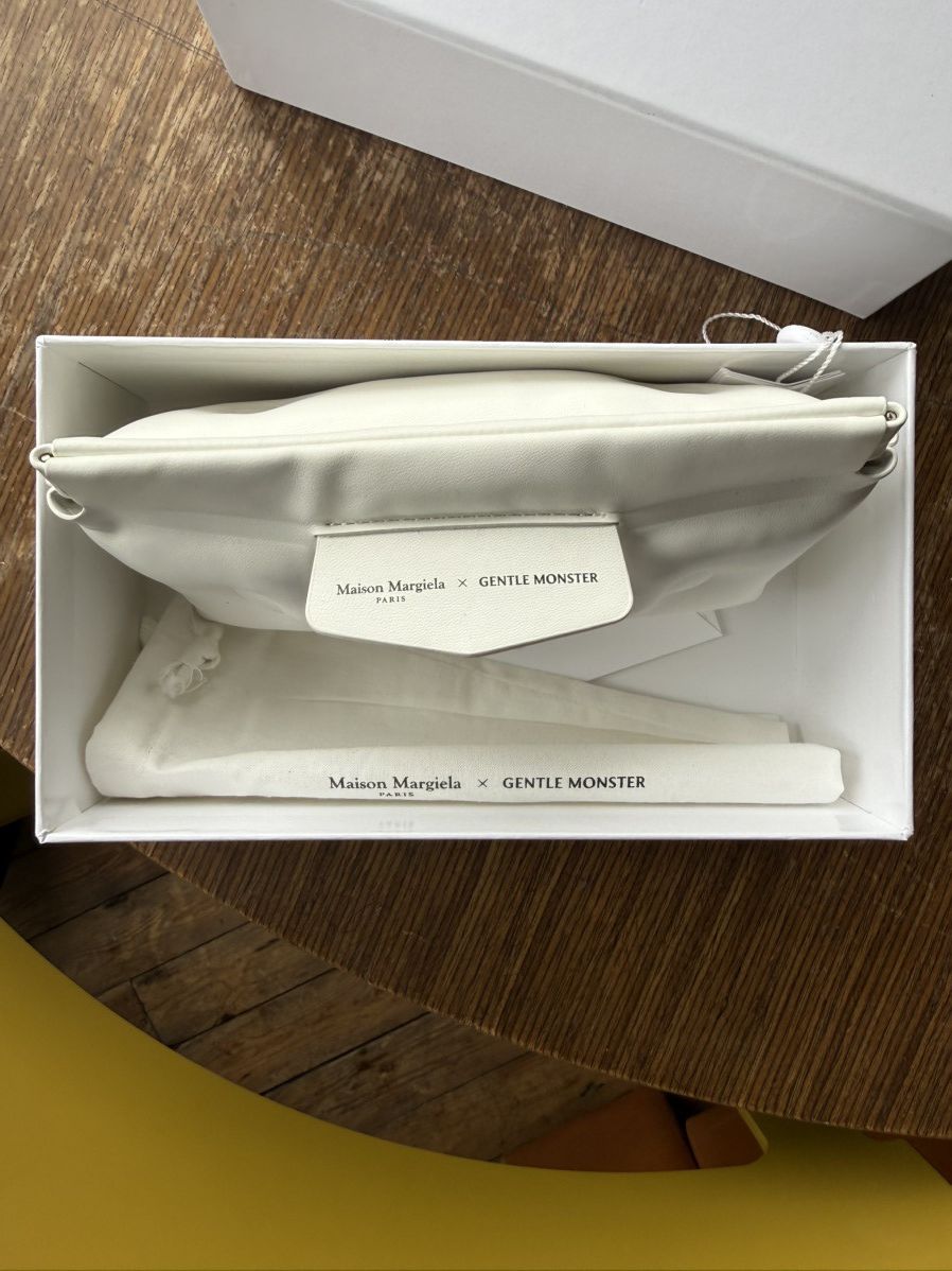 Gentle Monster × Maison Margiela Sold out collab sunglasses - BNIB Size ONE SIZE - 5 Thumbnail