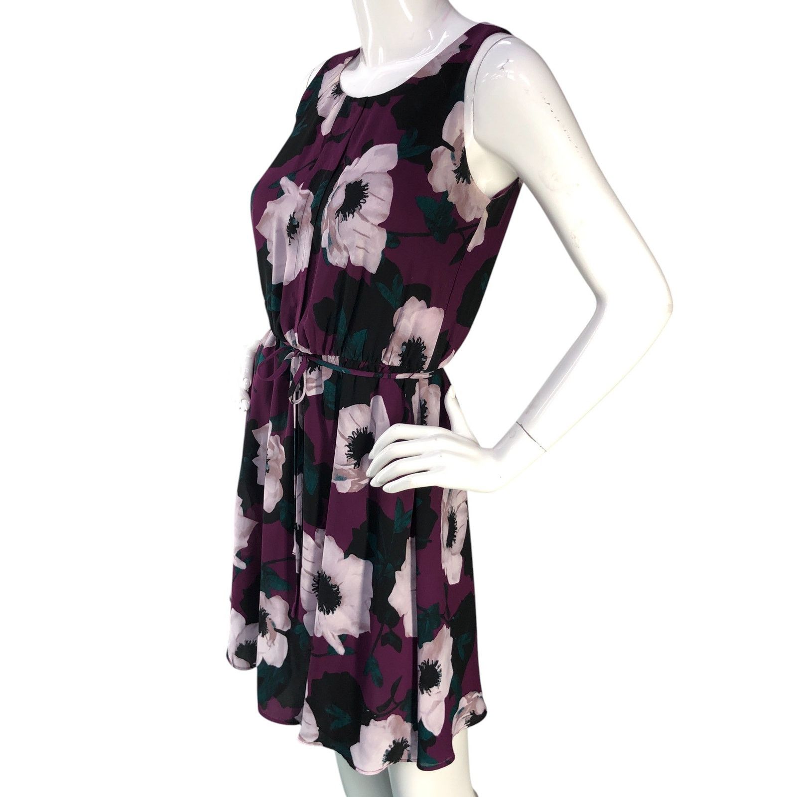Banana Republic Banana Republic Sz XXSP Dress Sleeveless Floral Print Purple Size XXS / US 00 / IT 34 - 4 Thumbnail