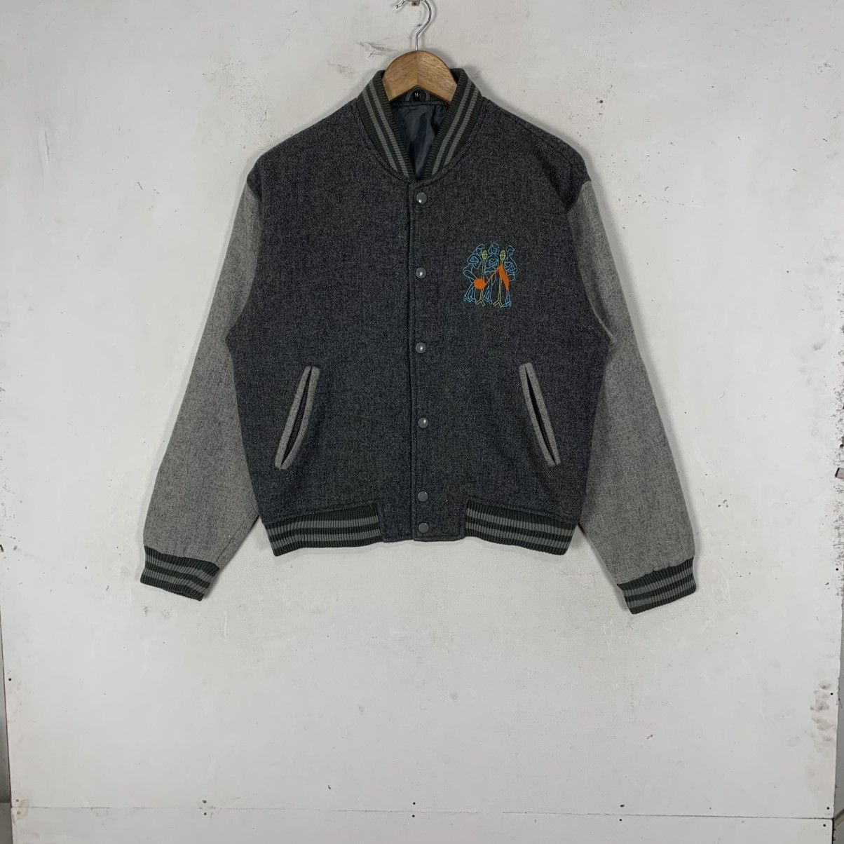 Vintage Vintage Easy Voice Embroidered StreetWear Varsity Jacket Size US M / EU 48-50 / 2 - 1 Thumbnail