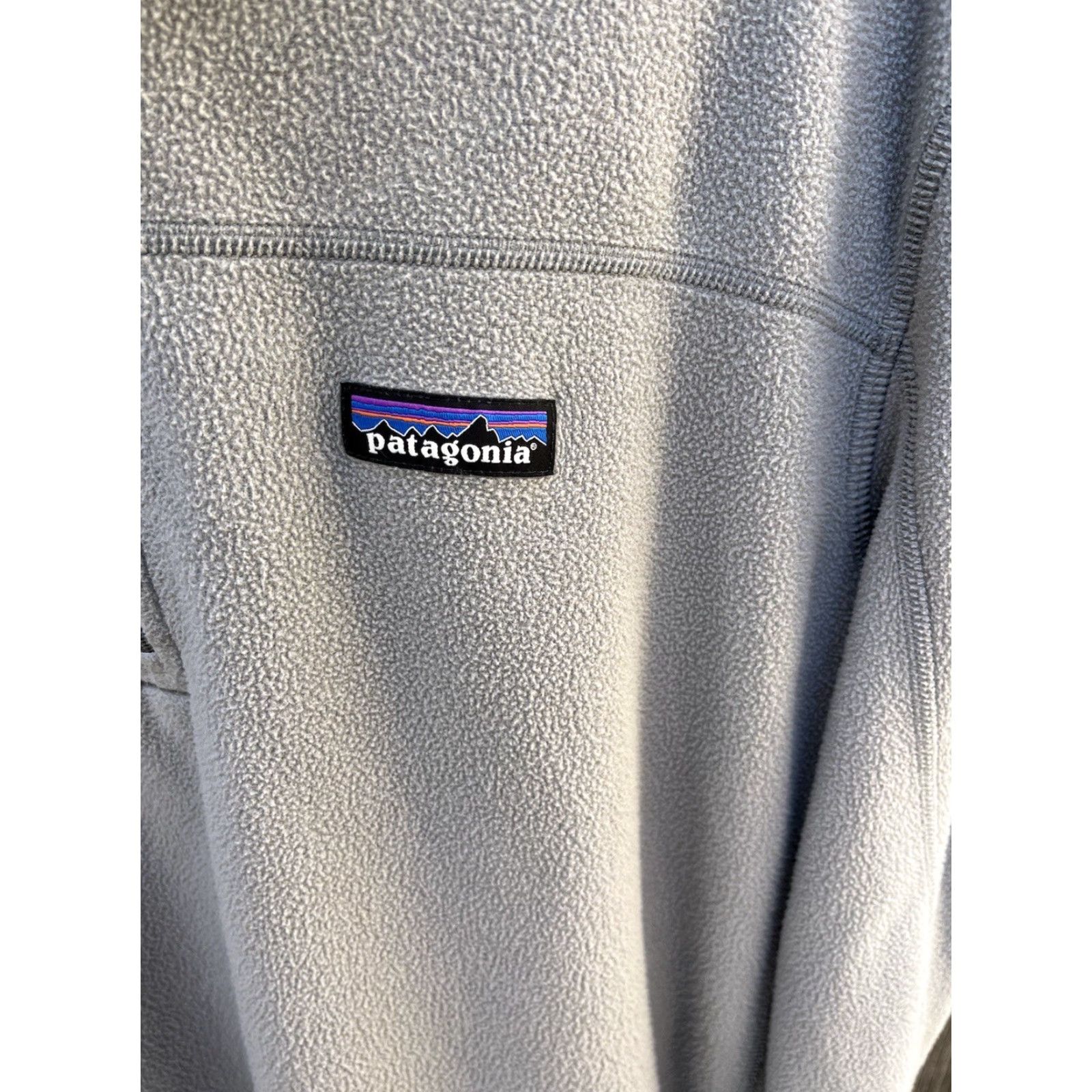 Patagonia Patagonia Pullover Sweatshirt Gray Solid XL Zip Pocket Poly Stretch Outdoor Mens Knit-Short Sleeve? Size US XL / EU 56 / 4 - 3 Thumbnail