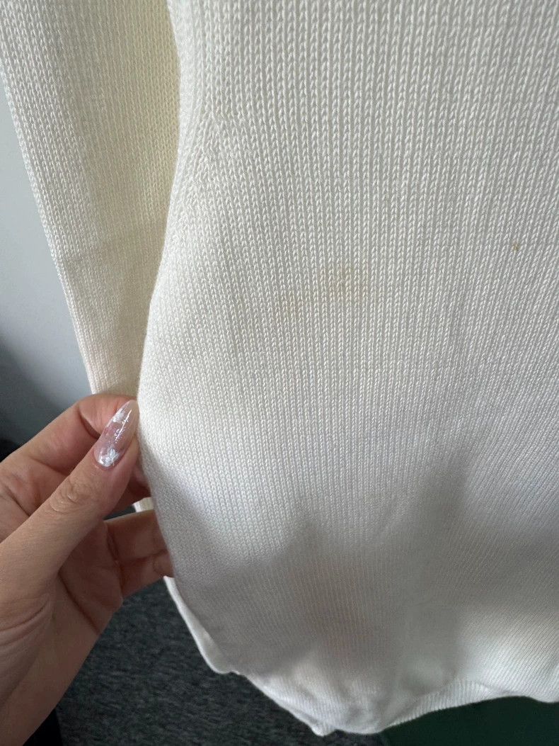 Gucci Gucci Round-neck solid color sweater Size US S / EU 44-46 / 1 - 4 Thumbnail
