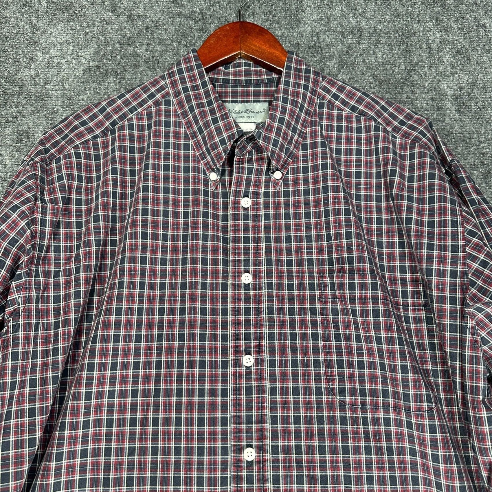 Eddie Bauer Eddie Bauer Shirt Mens XL Button-Down Blue Red Plaid Cotton Pocket Shirt XL Mens Button-Down Plaid Cotton Pocket Size US XL / EU 56 / 4 - 4 Thumbnail
