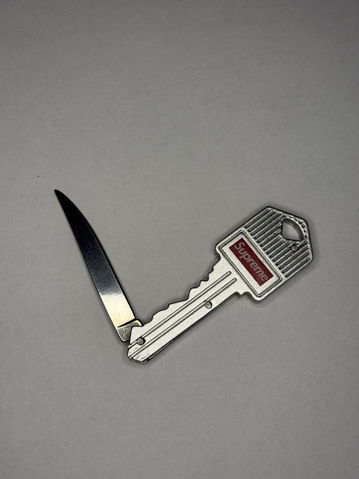Supreme Supreme Key Knife SS17 Brand New Size ONE SIZE - 4 Thumbnail