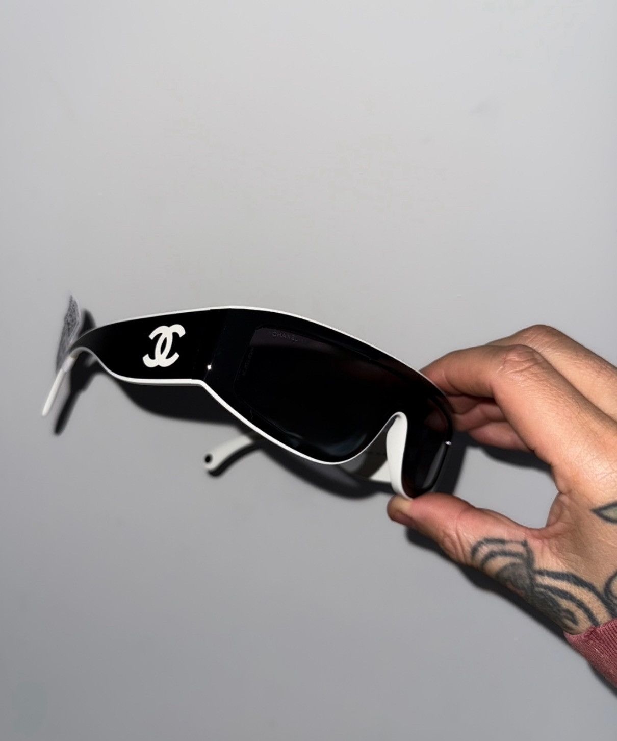 Chanel Chanel rectangular sunglasses Size ONE SIZE - 1 Thumbnail