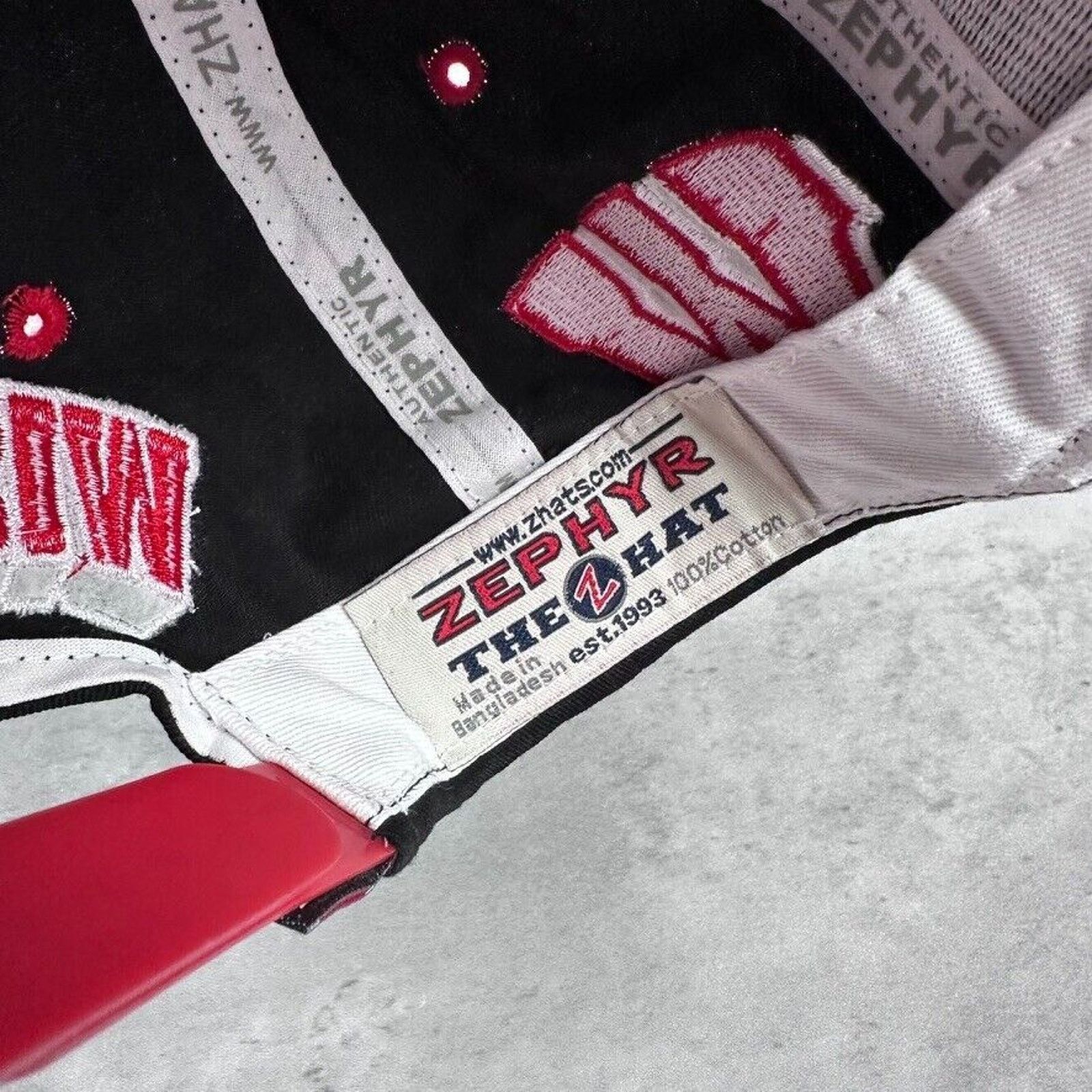 Vintage × Zephyr Vintage Zephyr University Wisconsin Badgers 2 Tone Wave Hat Size ONE SIZE - 4 Thumbnail