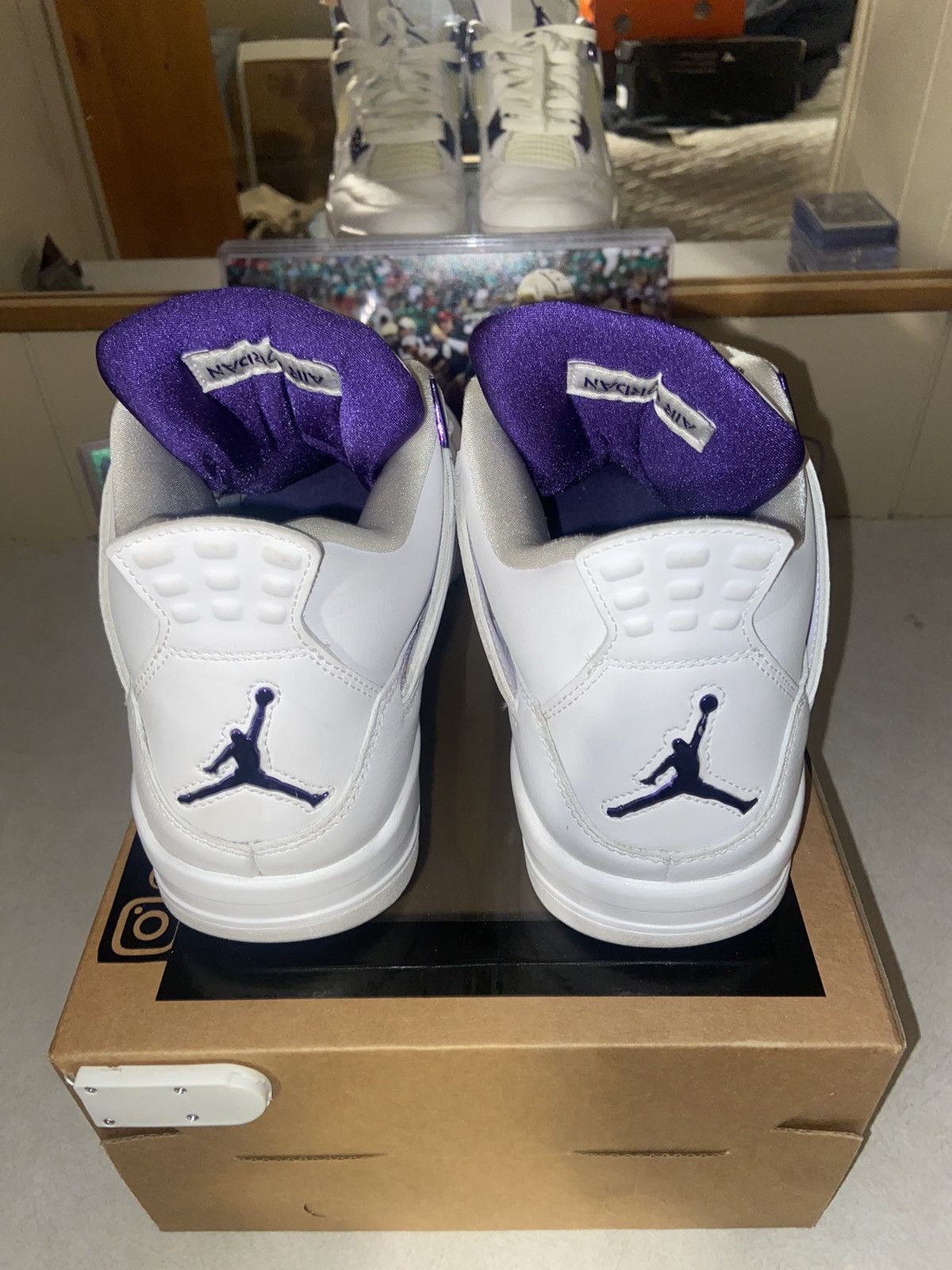 Jordan Brand Air Jordan Retro 4 Metallic Purple Size US 10.5 / EU 43-44 - 4 Thumbnail