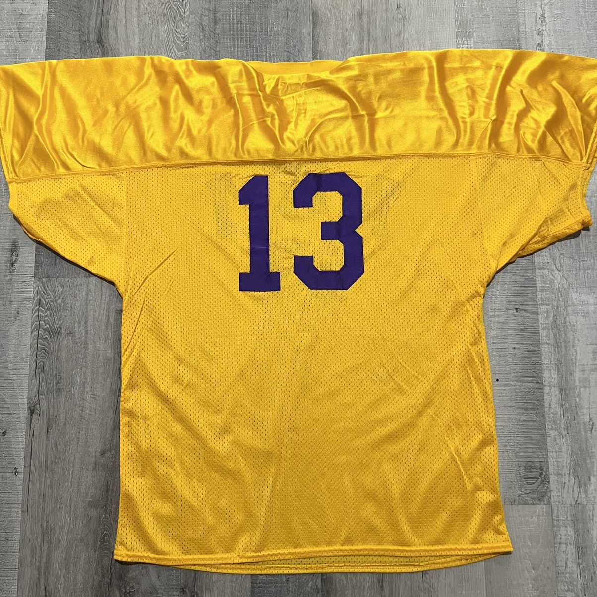 Vintage VTG Alpha Kappa Delta 70s Yellow College Fraternity Jersey Size US XXL / EU 58 / 5 - 2 Thumbnail