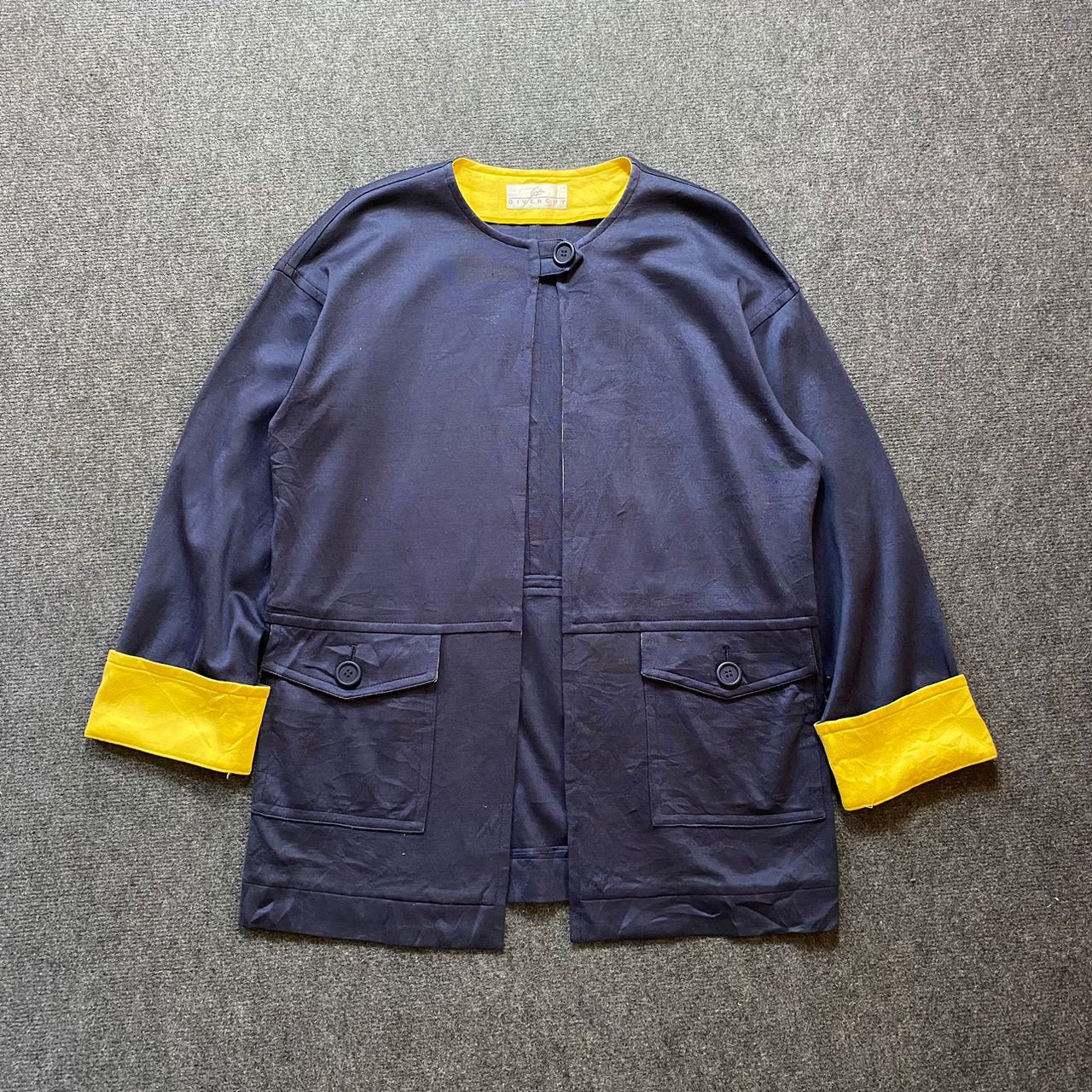 Givenchy × Vintage Givenchy Life Single Top Button Long Cardigan Size XL / US 12-14 / IT 48-50 - 1 Thumbnail