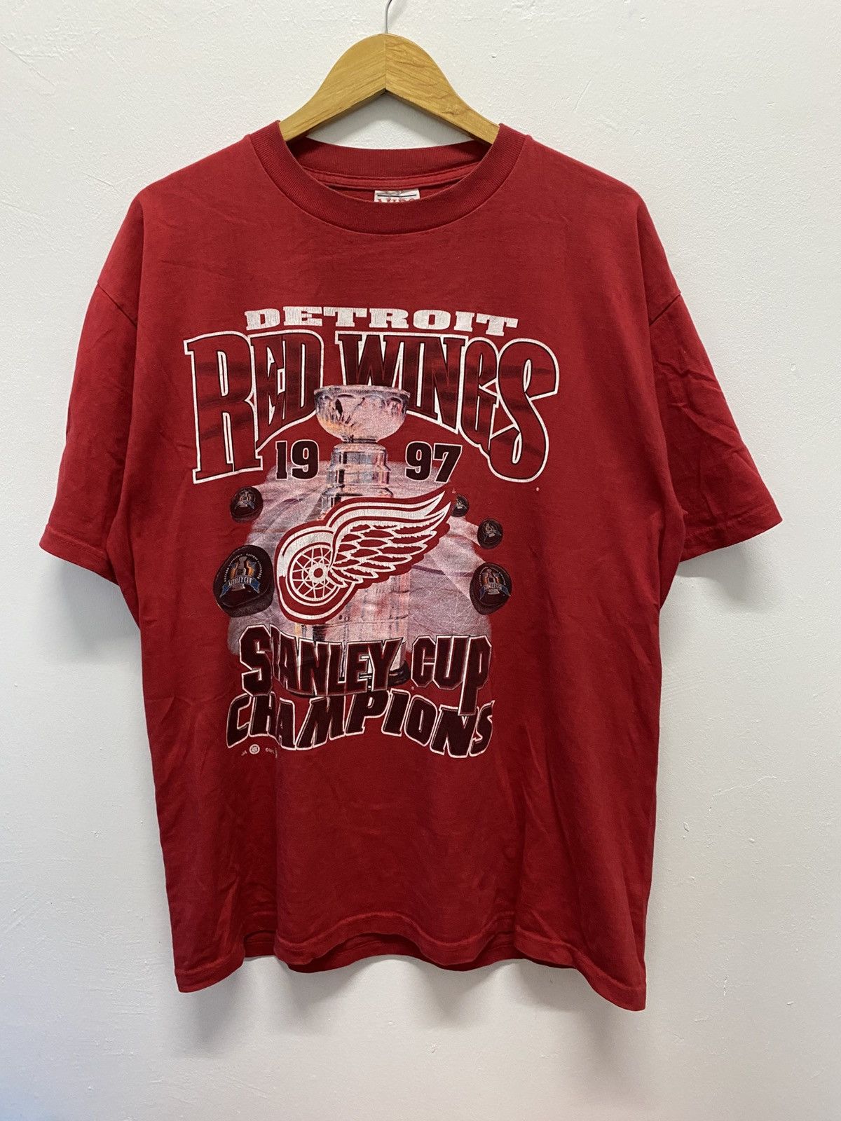 NFL × Red Wing × Vintage Vintage NHL Detroit Red wings champion 1997 Size US L / EU 52-54 / 3 - 2 Thumbnail