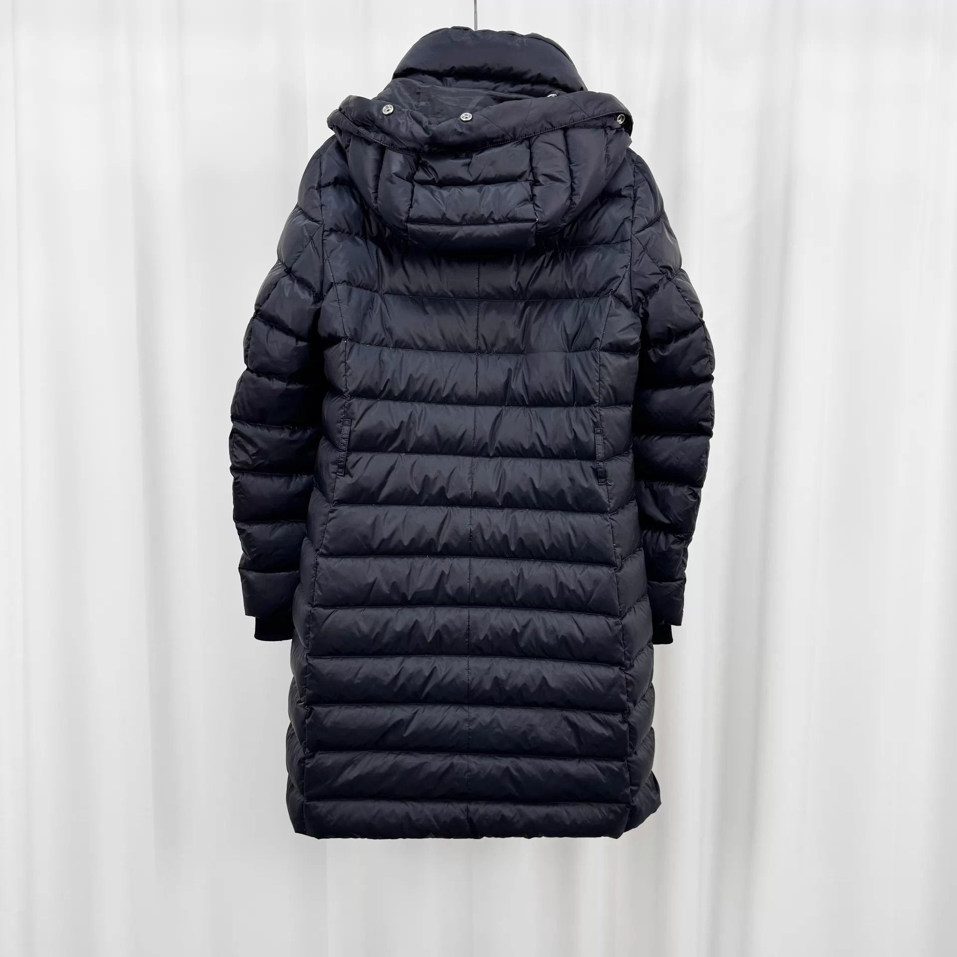 Burberry Burberry Printed Check Puffer M 95 New Cuff Defect Size M / US 6-8 / IT 42-44 - 2 Thumbnail