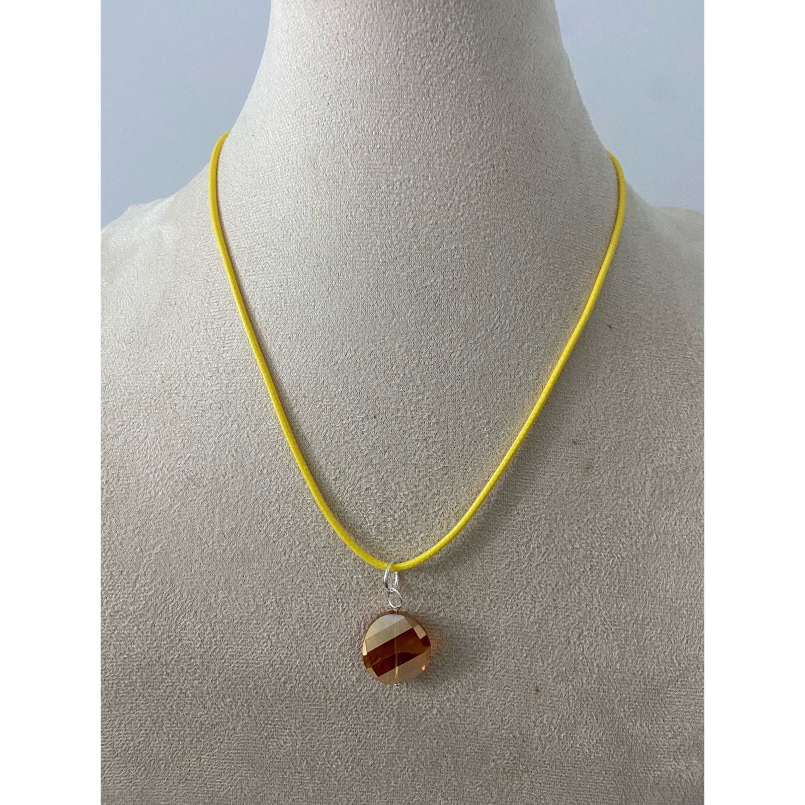 Handmade orange glass pendant necklace Size ONE SIZE - 1 Thumbnail