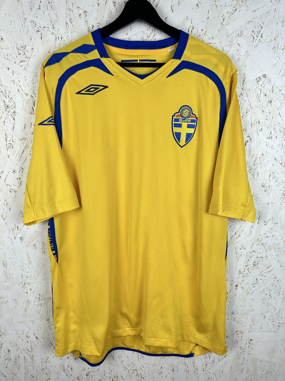 00s Vintage Umbro Sweden 2008 Home World Cup Jersey XL