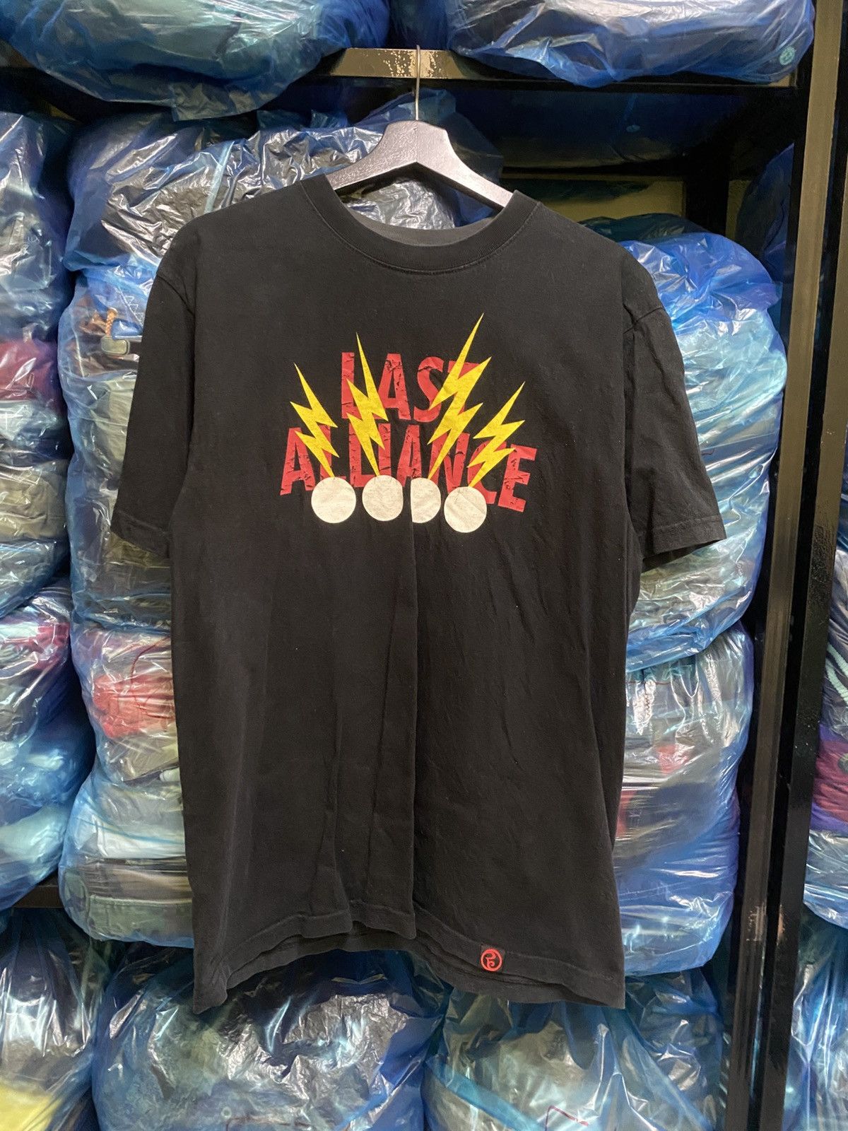 Band Tees VINTAGE Y2K LAST ALLIANCE JAPANESE BAND TEE ROCK TOUR 2004 Size US M / EU 48-50 / 2 - 1 Thumbnail