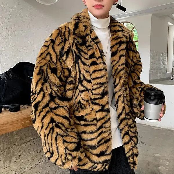 Japanese Brand Avant garde reversible faux fur tiger print hooded jacket Size US L / EU 52-54 / 3 - 1 Thumbnail