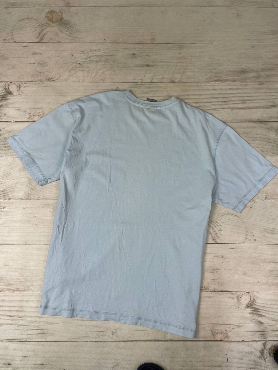 Nike Vintage Nike Logo Swoosh 2000s T Shirt Size US XL / EU 56 / 4 - 4 Thumbnail