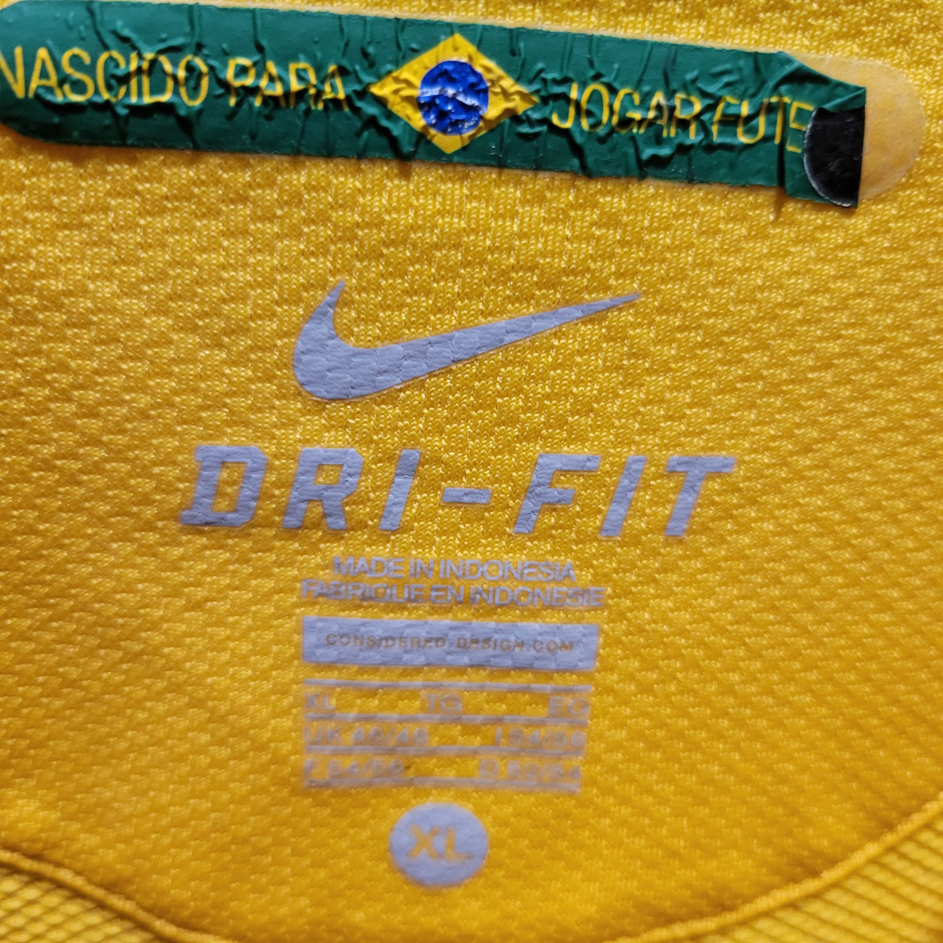 Nike Nike Dri-Fit Authentic Brazil National Team Soccer Jersey #7 Size US XL / EU 56 / 4 - 10 Thumbnail