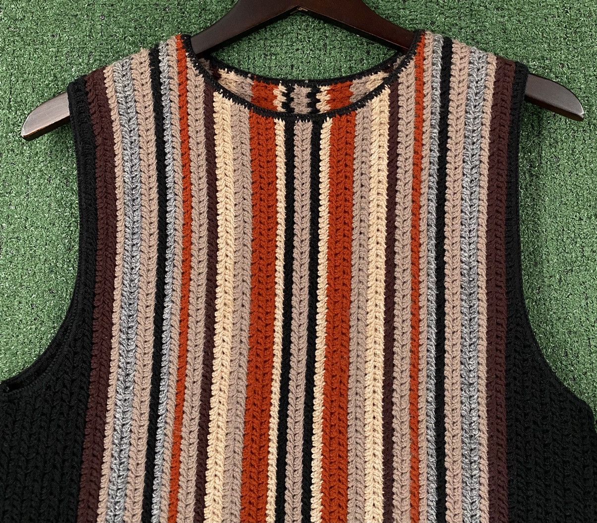 Vintage Vintage 70’s Handmade Crotchet Patterned Long Sweater Vest Size S / US 4 / IT 40 - 2 Thumbnail