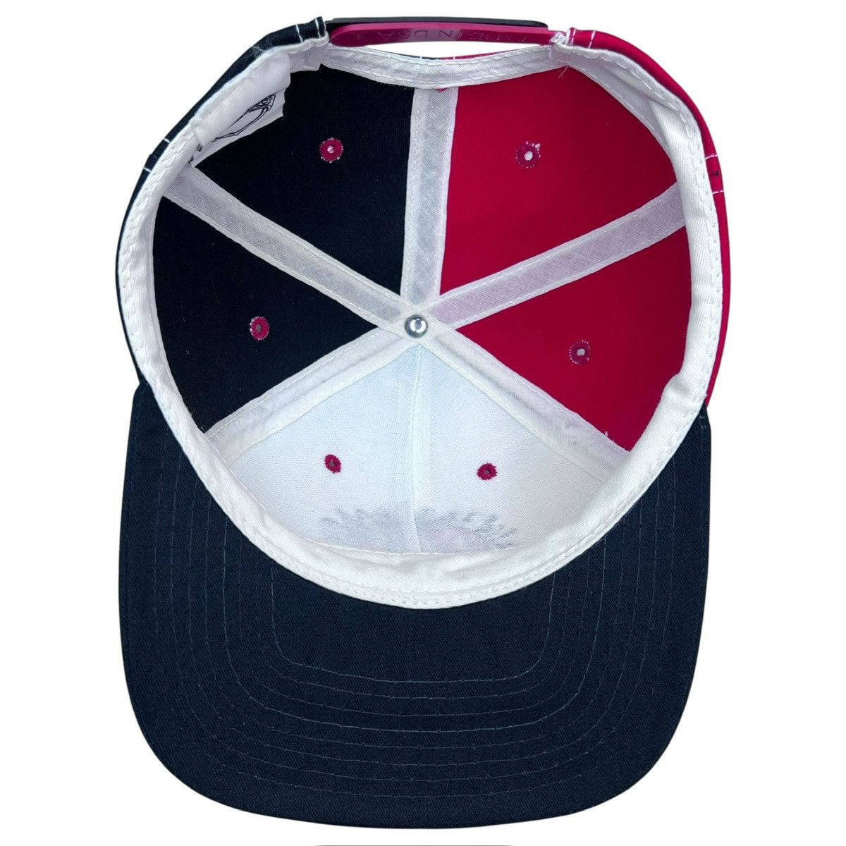 Warner Bros 1993 Animaniacs Warner Bros Color Block Embroidered Snapback Size ONE SIZE - 8 Thumbnail