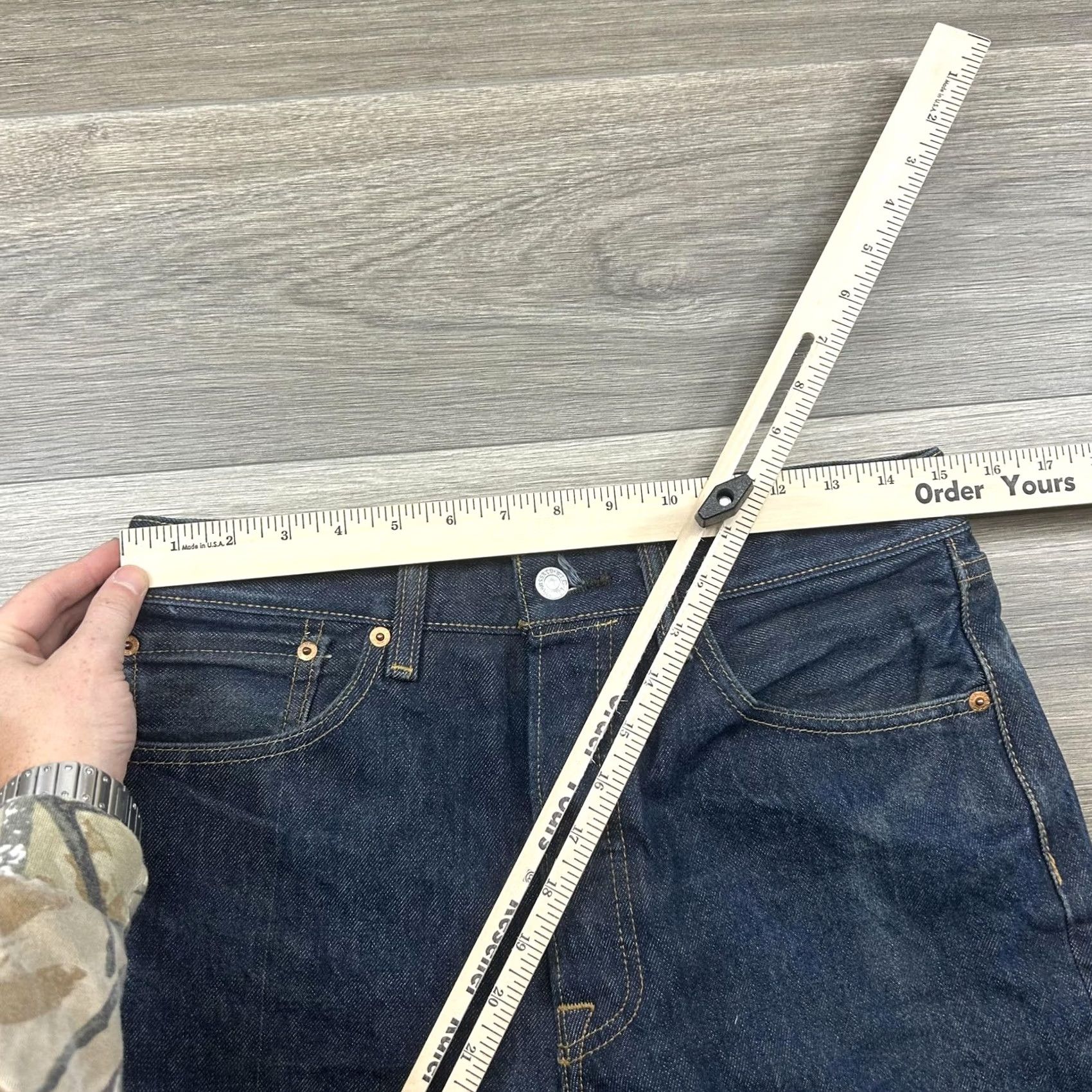Levi's Levi's 501 Jeans Indigo Blue Wash Straight Leg Button Fly Denim 30x30 Mens Leather Patch 5-PocketVintage No Size US 30 / EU 46 - 7 Thumbnail