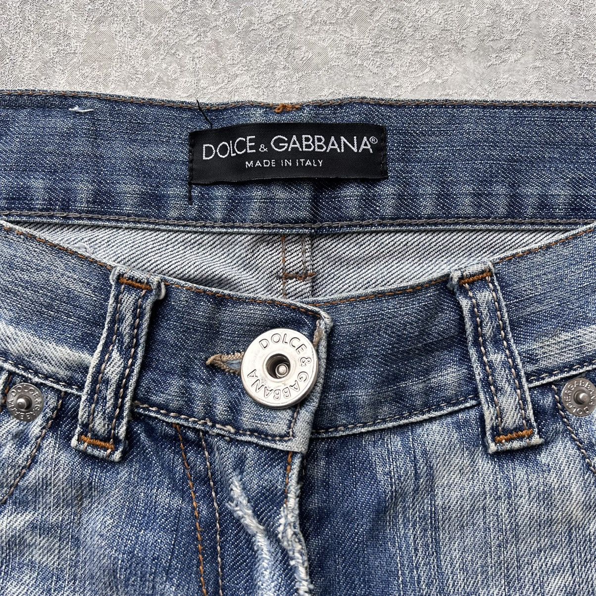 Dolce & Gabbana Vintage 90s Dolce Gabbana Distressed Mini Shorts Size 30" / US 8 / IT 44 - 9 Thumbnail