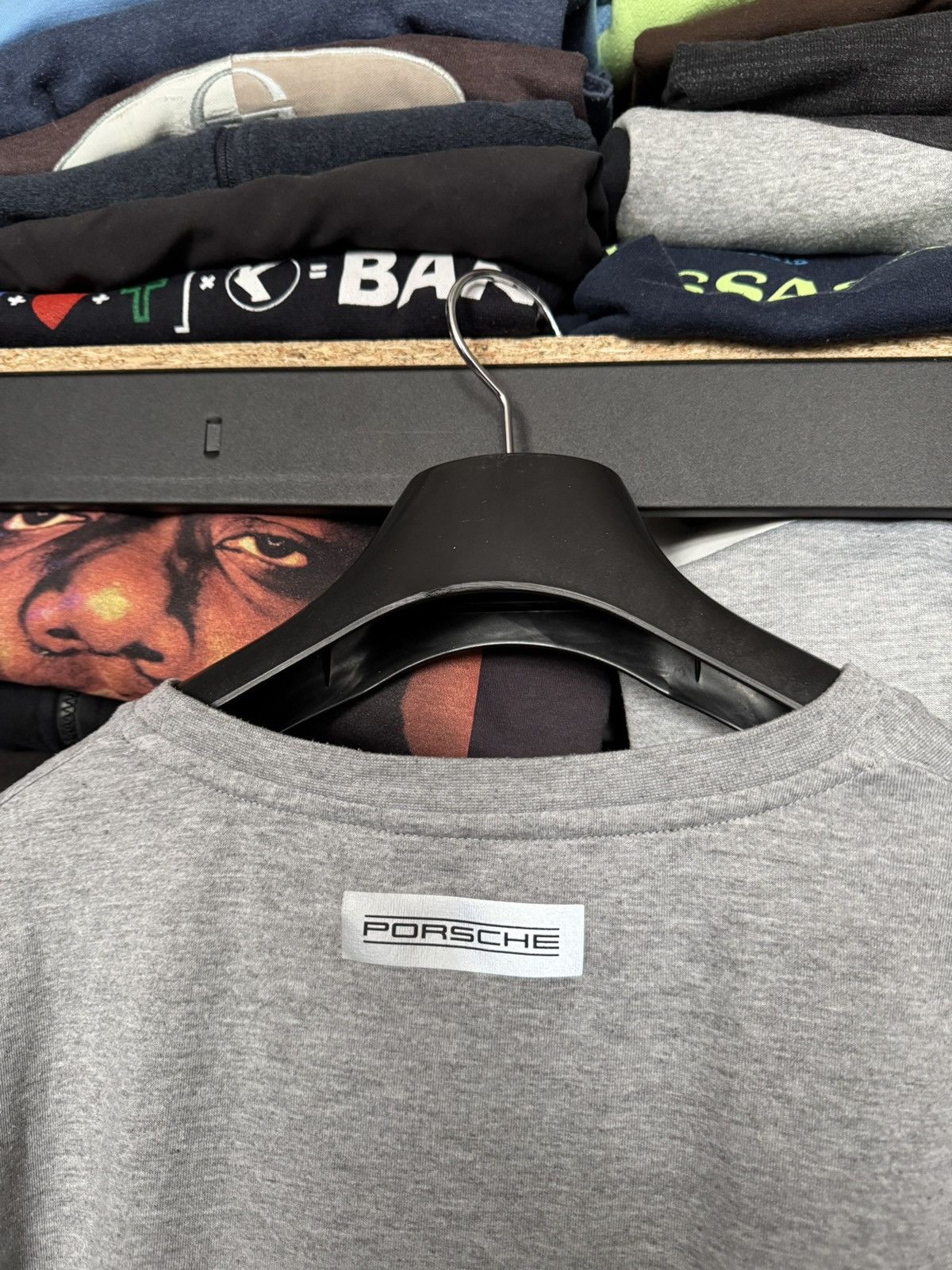 Porsche Design × Vintage Porsche Martini Racing tee vintage size L Size US L / EU 52-54 / 3 - 4 Thumbnail