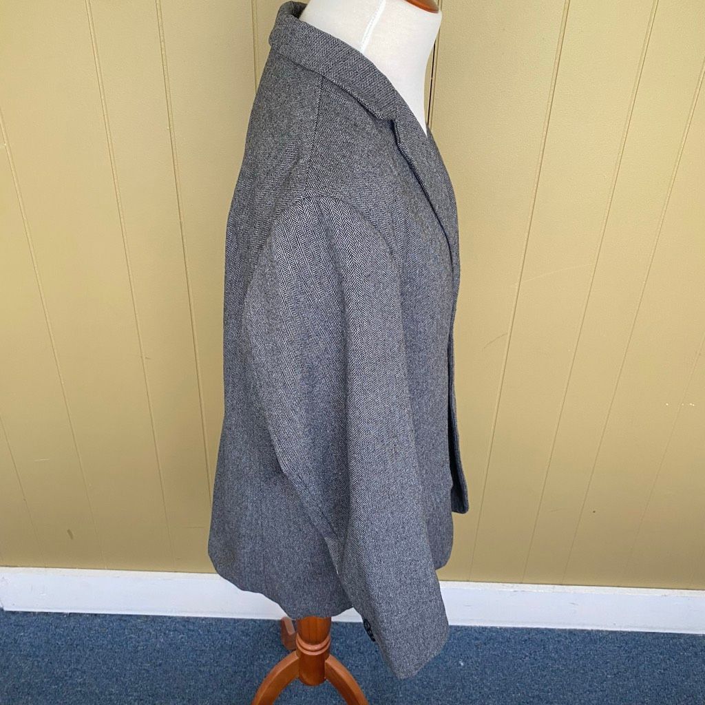 Old Navy Old Navy men X-Large wool blend 2 button blazer inner and ou Size 48R - 4 Thumbnail
