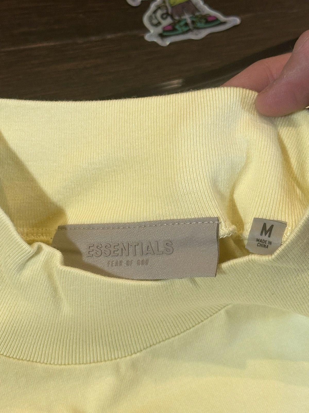 Fear of God Fear of God Essentials L/S Tee Canary Size Medium Size US M / EU 48-50 / 2 - 10 Thumbnail