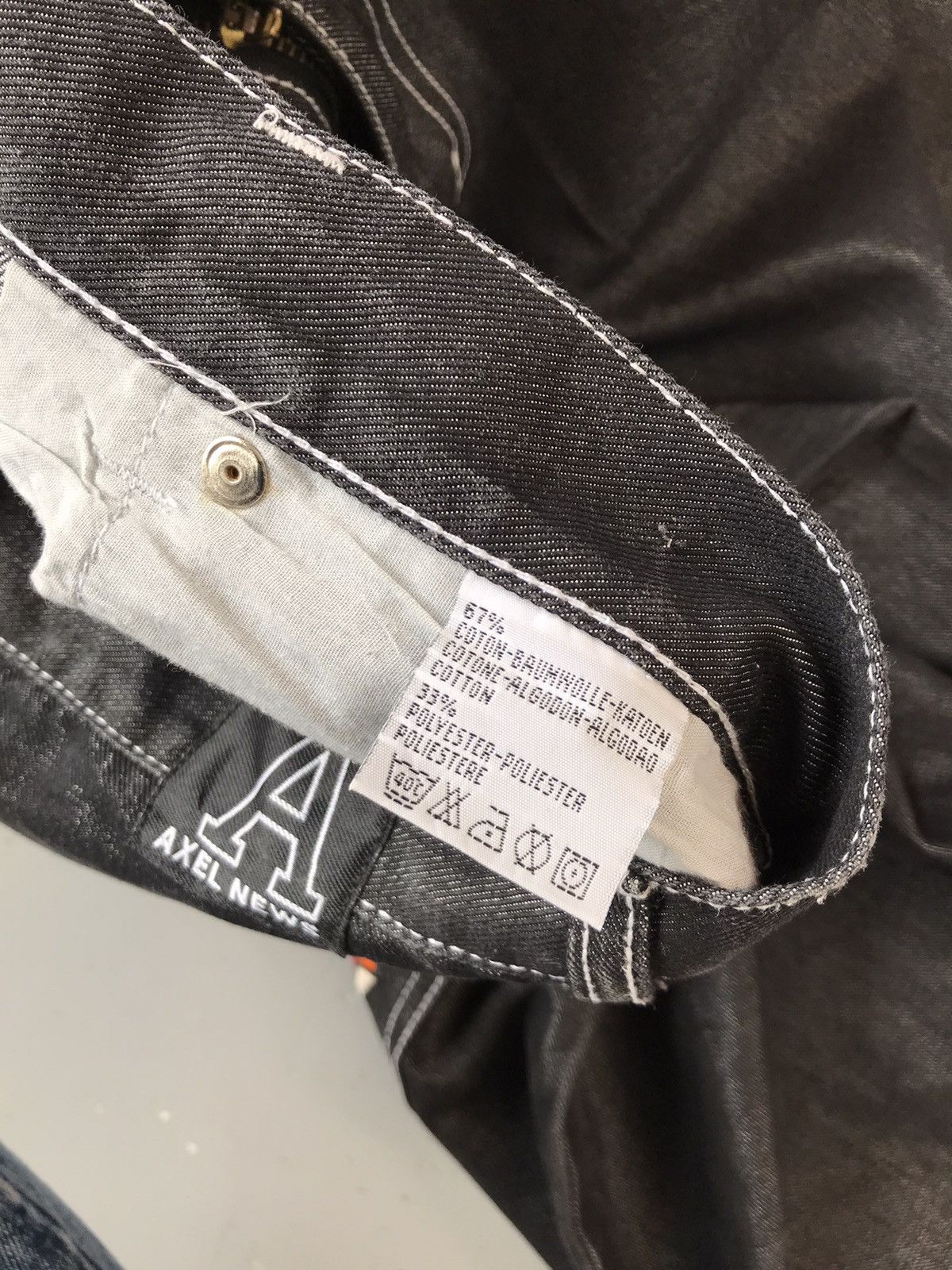 Vintage Vintage axel news big pocket crazy boy embroidered denim Size US 38 / EU 54 - 7 Thumbnail