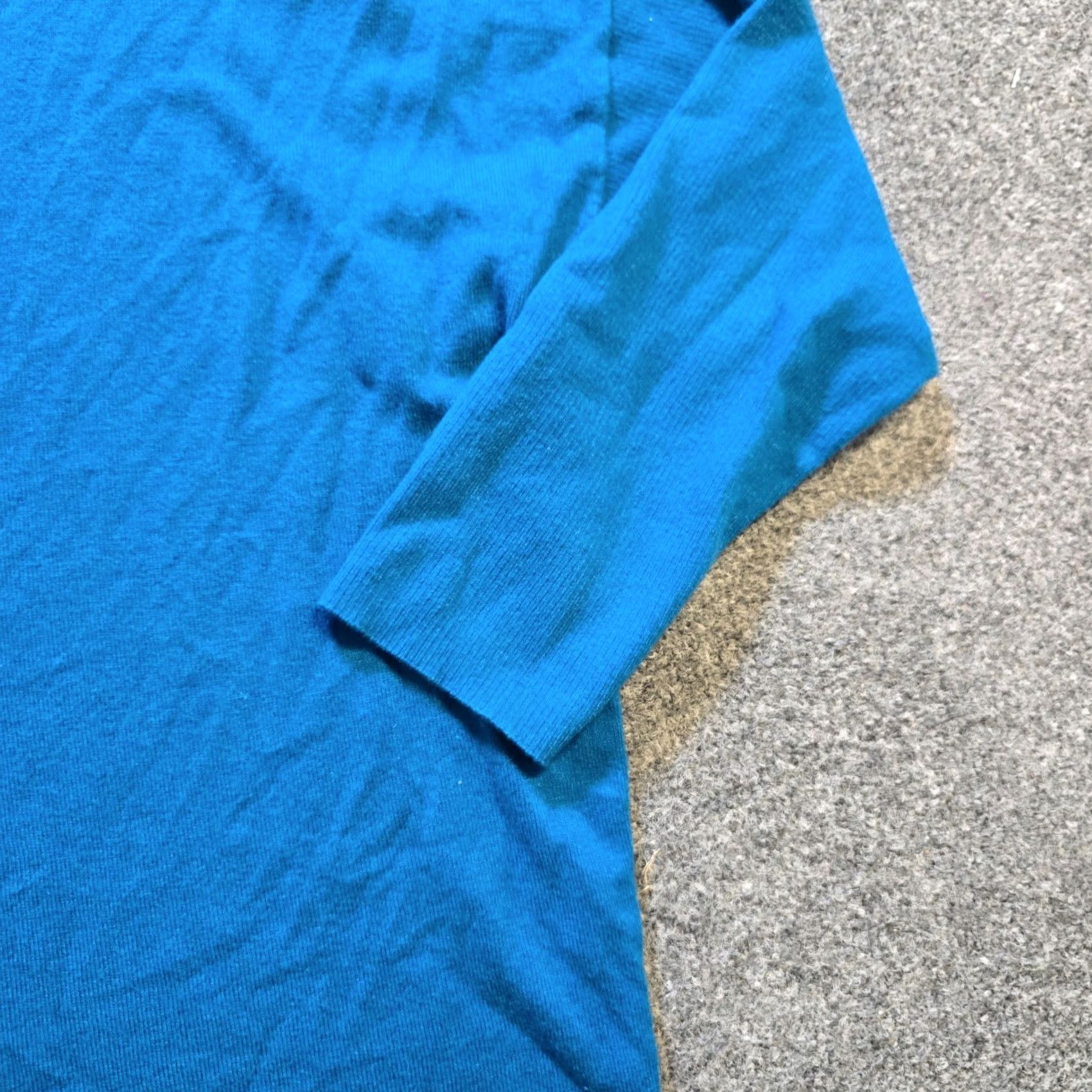 Vintage Chico's Womens XXL Blue Cashmere Knit Boxy Long Sleeve Stretch Casual Basic Top Shirt Blouse V-Neck Knitwear Everyday Size XXL / US 16-18 / IT 52-54 - 3 Thumbnail