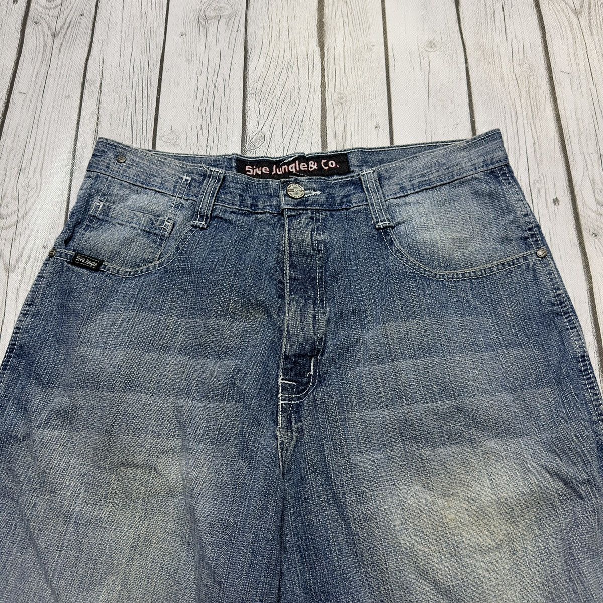 Vintage Vintage 5ive Jungle jean shorts Size US 34 / EU 50 - 3 Thumbnail