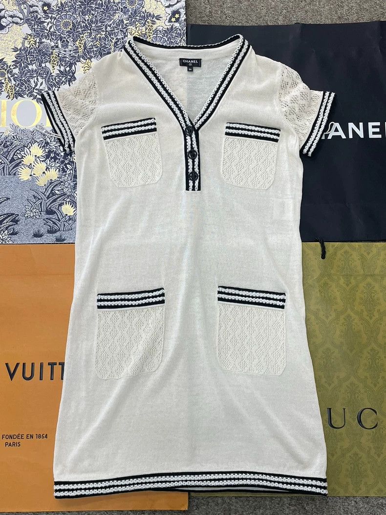 Chanel Chanel White Black Knit Dress - dmc Size US M / EU 48-50 / 2 - 1 Thumbnail
