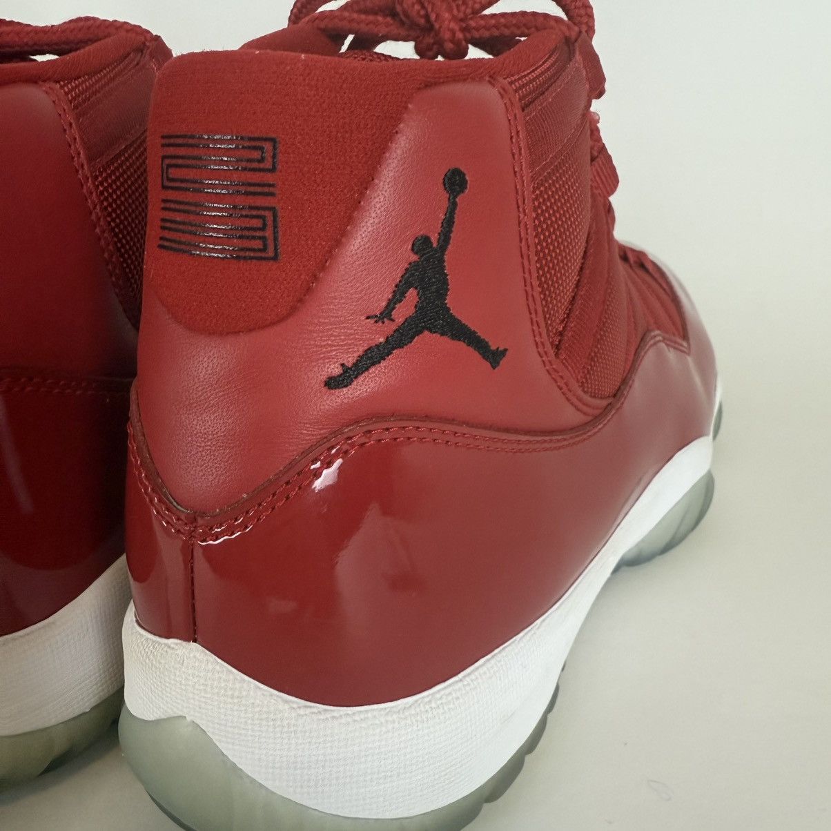 Jordan Brand × Nike Size 10.5-Jordan 11 Win Like ‘96 LIGHTLY WORN red white Size US 10.5 / EU 43-44 - 6 Thumbnail
