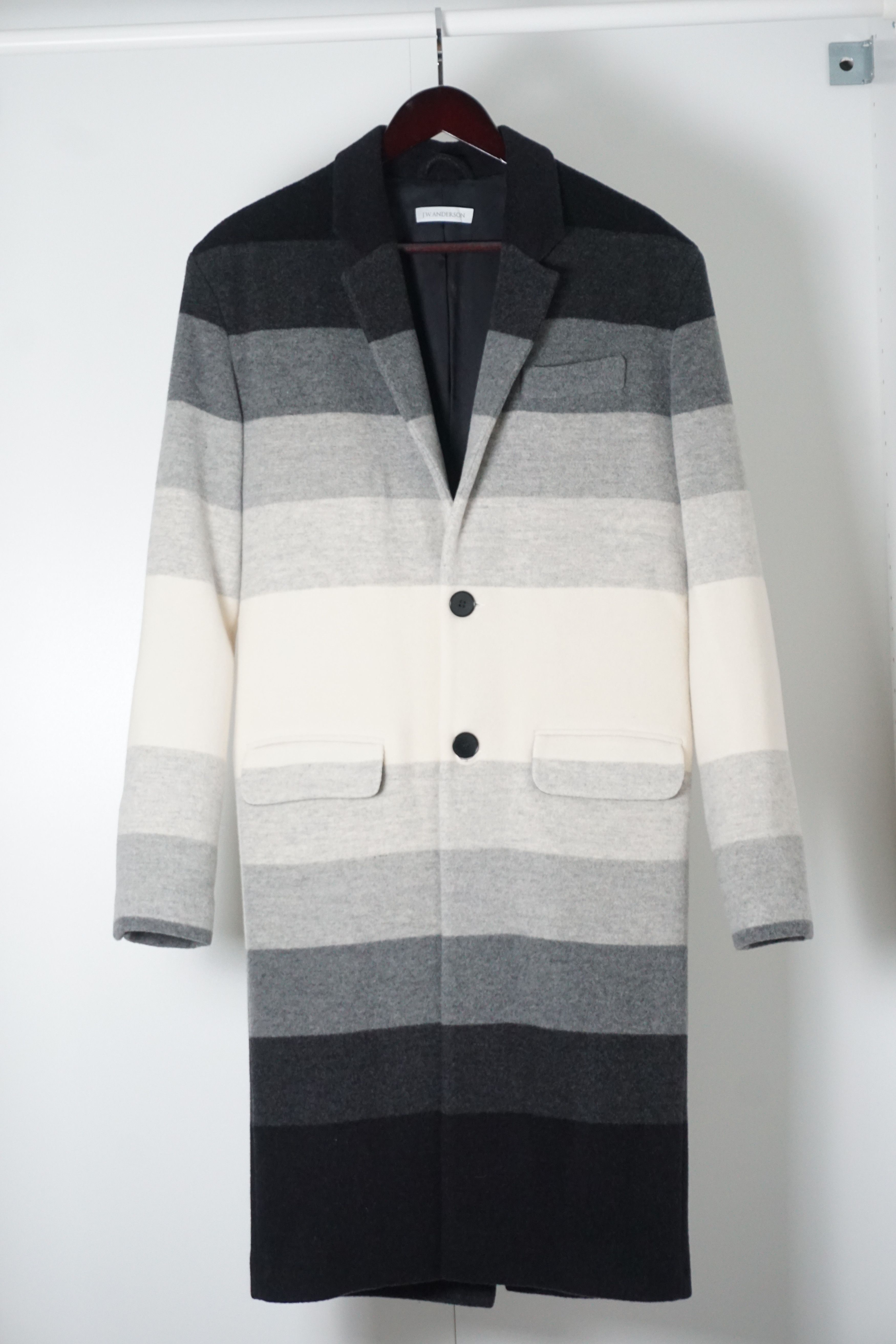 JW Anderson Degrade Coat Size US S / EU 44-46 / 1 - 1 Thumbnail
