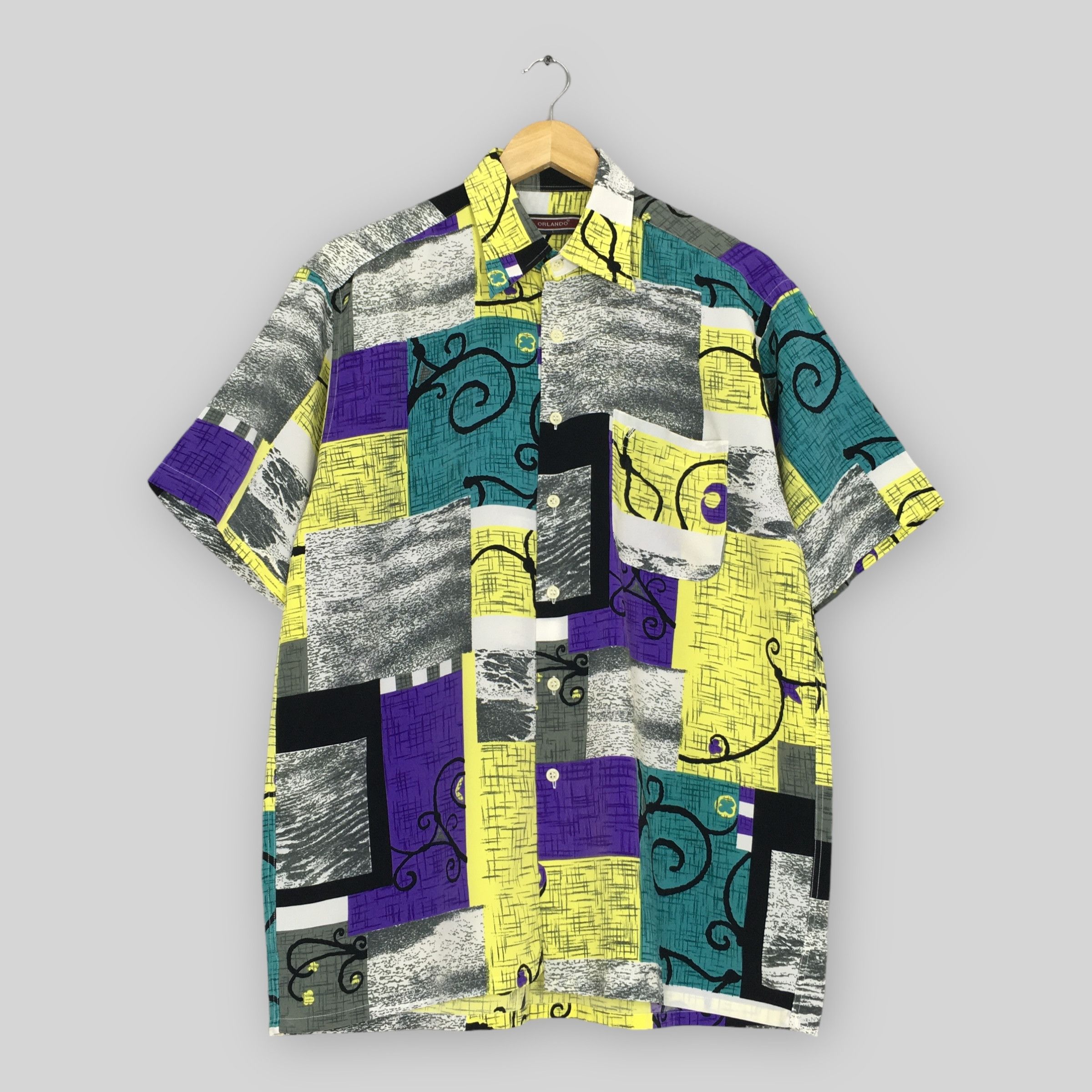 Other Vintage Orlando Novelty Baroque Polyester Shirt Large Size US L / EU 52-54 / 3 - 1 Thumbnail