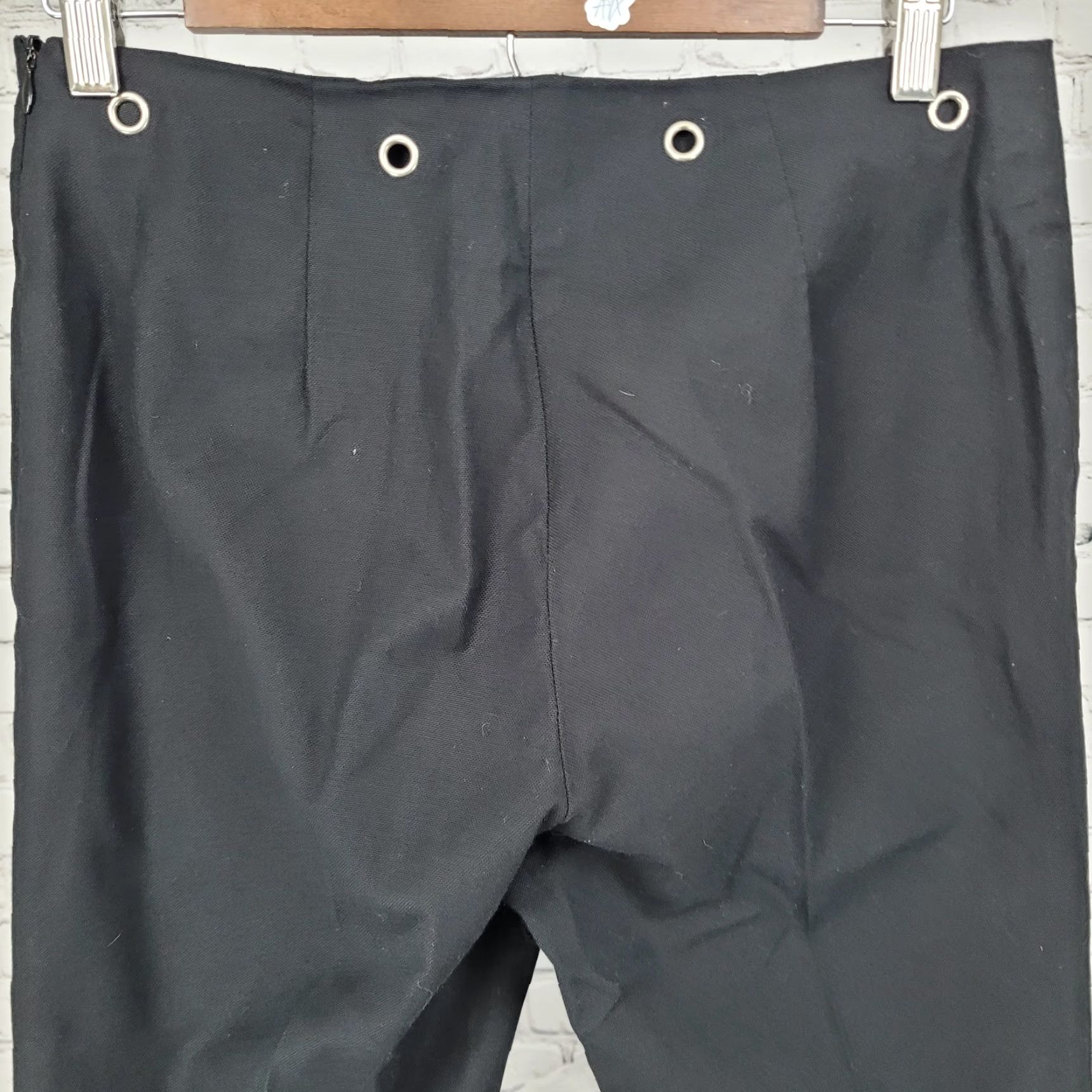J.McLaughlin J. McLaughlin Black Cotton Cropped Pants Women Size 8 (30x25) Mid Rise Stretch Size 30" / US 8 / IT 44 - 7 Thumbnail