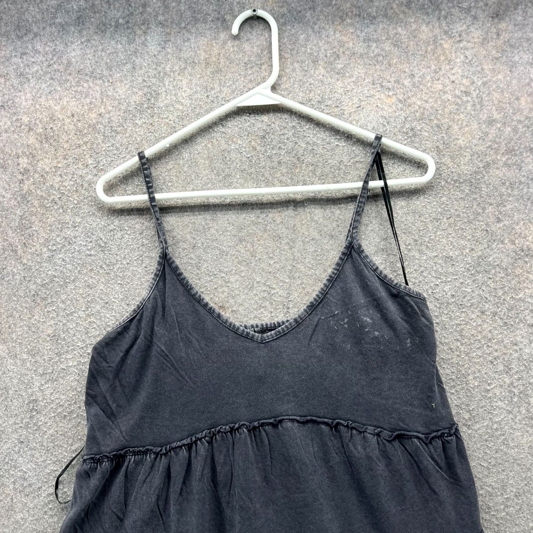 Anthropologie VINTAGE Anthropologie Blouse Shirt Womens Medium Gray Sleeveless Tank Top Ruffle Basic Casual Summer Spring Size M / US 6-8 / IT 42-44 - 7 Thumbnail