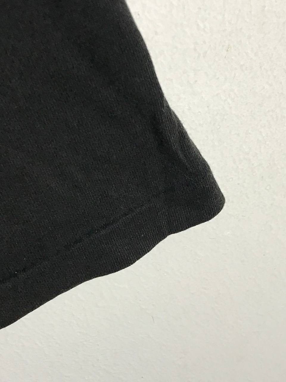 Band Tees Vintage 1988 Led Zeppelin Physical Graffiti album Size US L / EU 52-54 / 3 - 14 Thumbnail