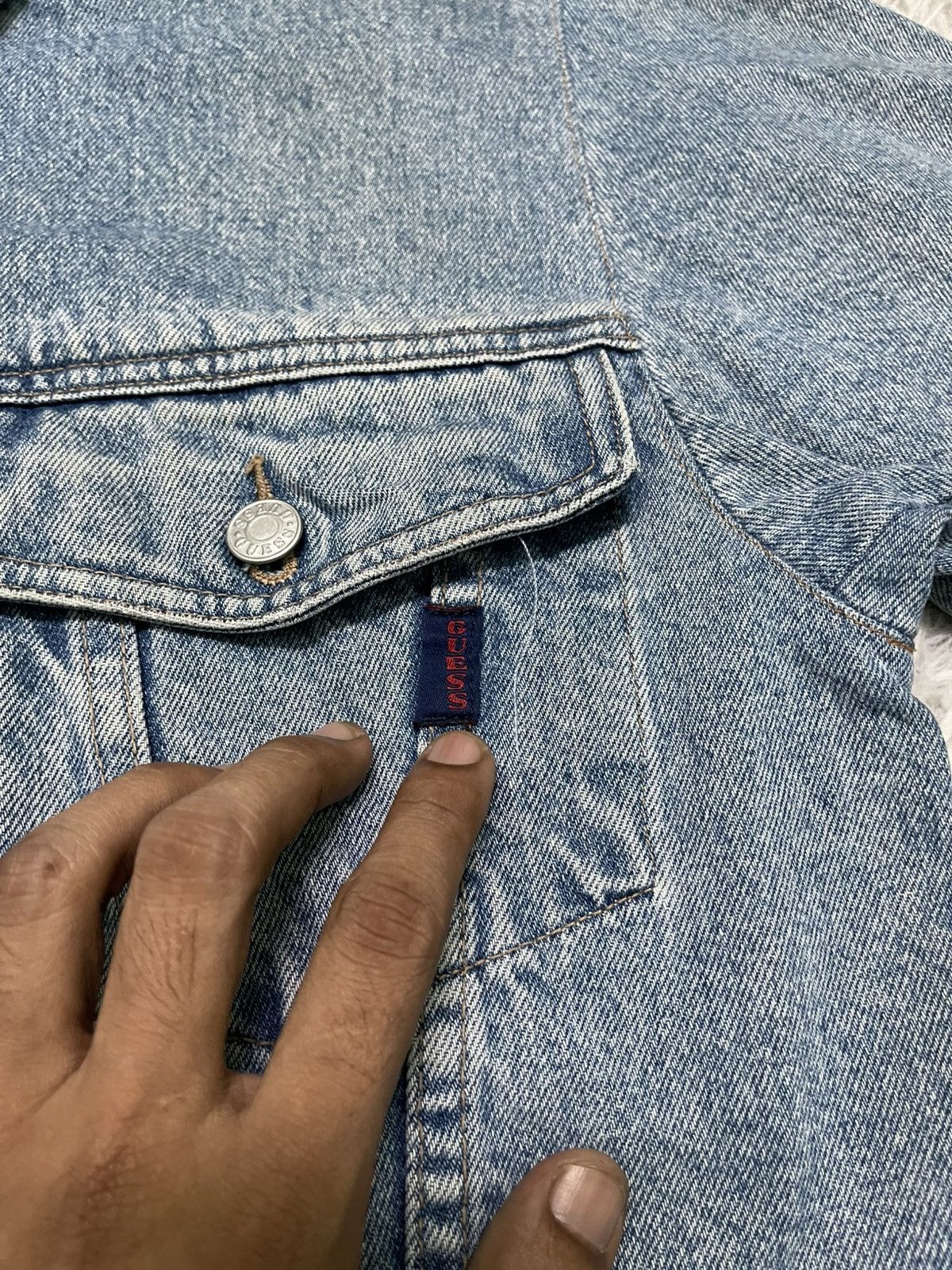 Guess 90s GUESS DENIM TRUCKER JACKET RARE DESIGN Size S / US 4 / IT 40 - 7 Thumbnail