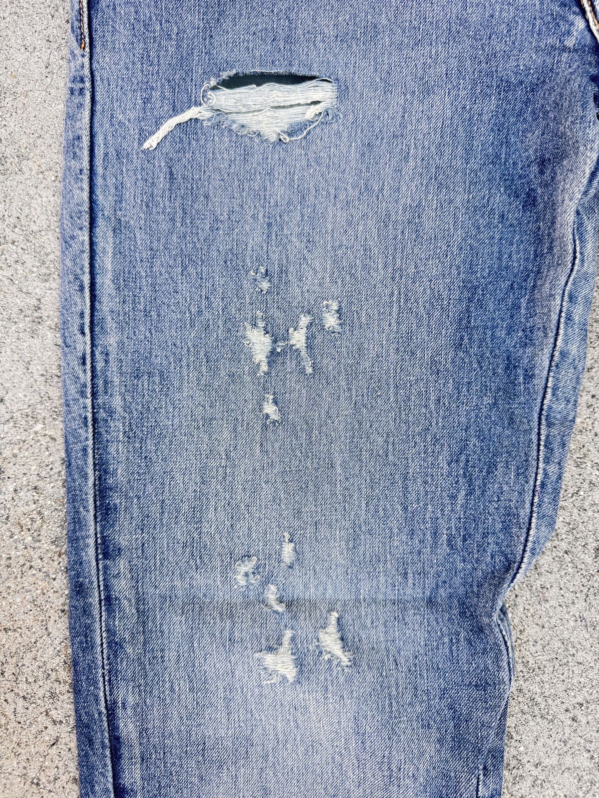 Levi's Levi’s Premium Distressed Patchwork Jeans Size US 29 - 4 Thumbnail